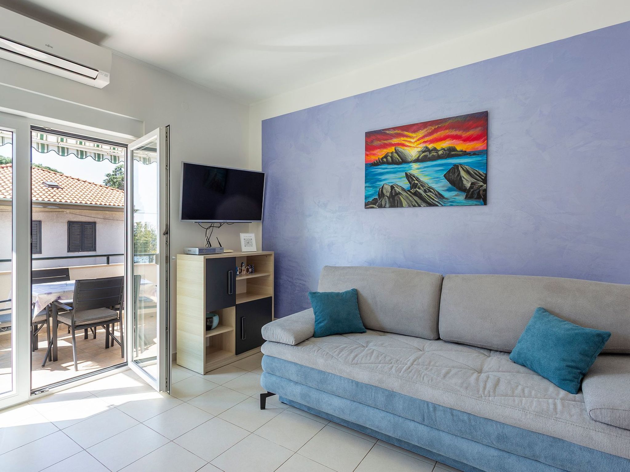 Appartement in Stoja mit Terrasse-Binnen