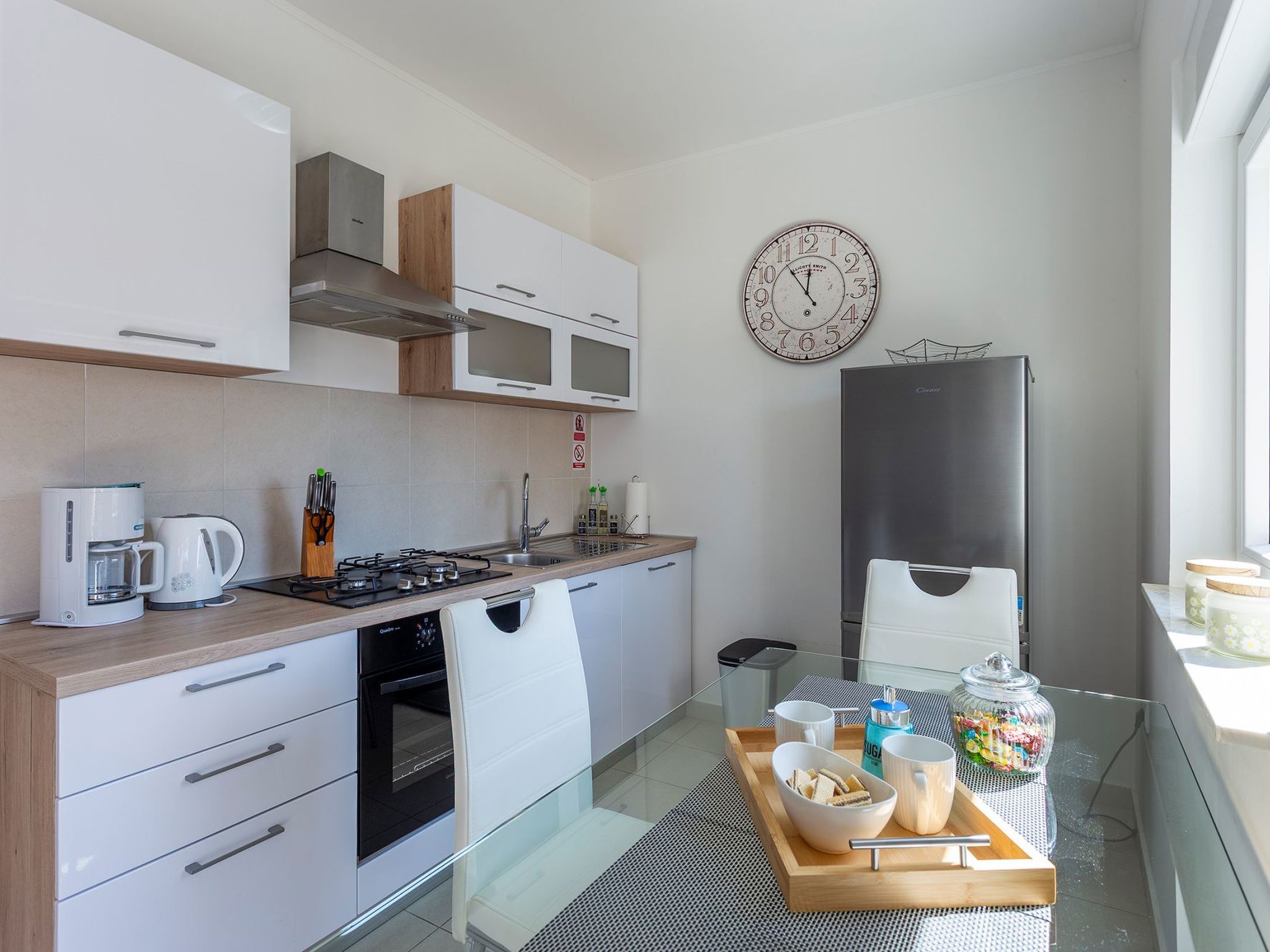 Appartement in Stoja mit Terrasse-Binnen