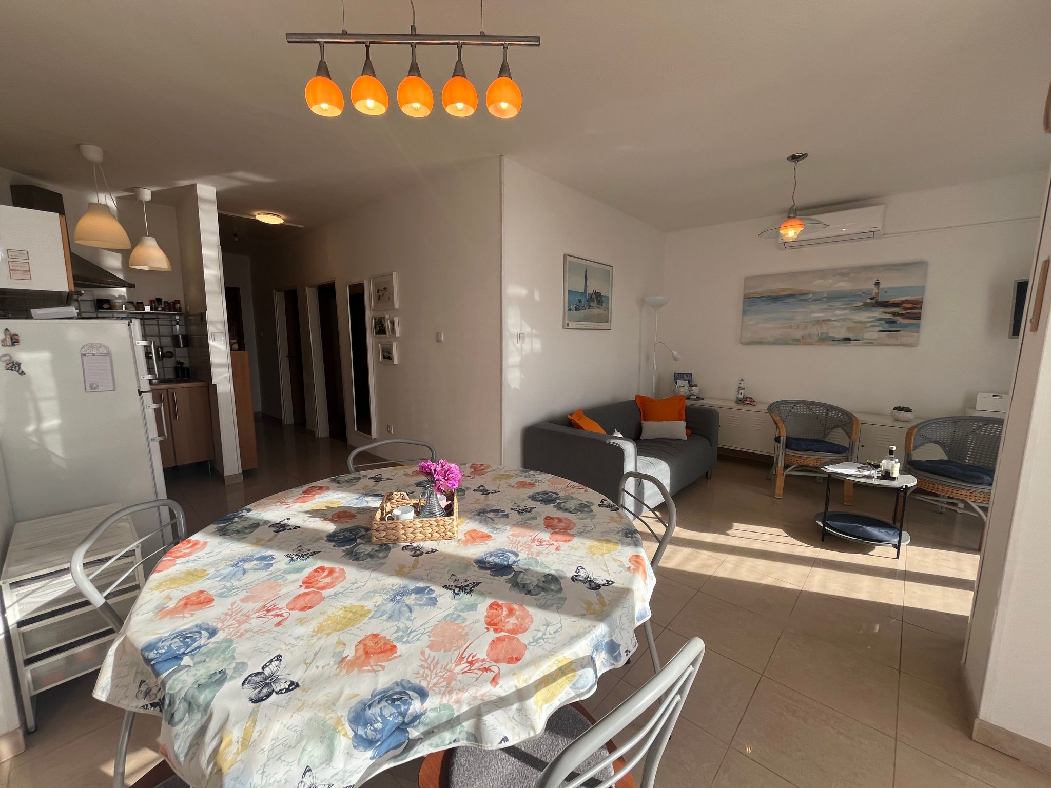 Apartment Marijana mit Meerblick-Drinnen