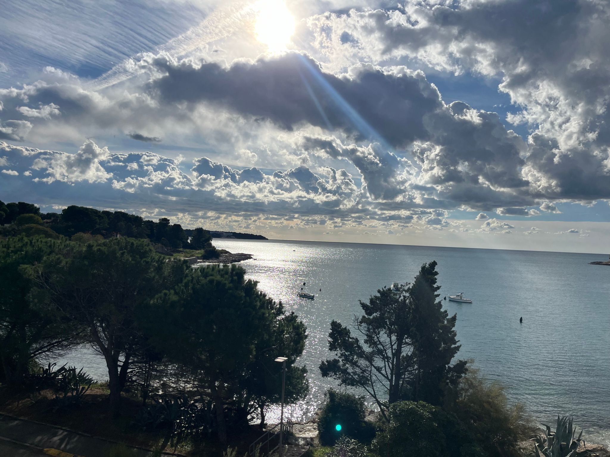 Apartment Marijana mit Meerblick-Drinnen