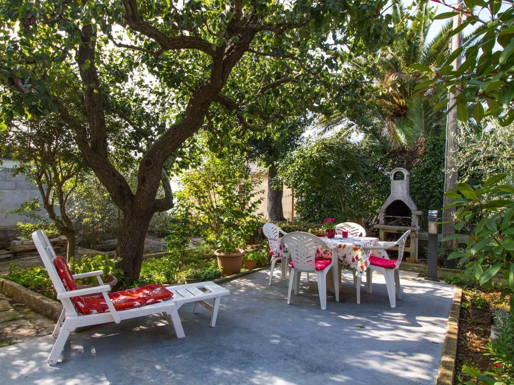 Wohnung in Stoja mit Grill-Binnen