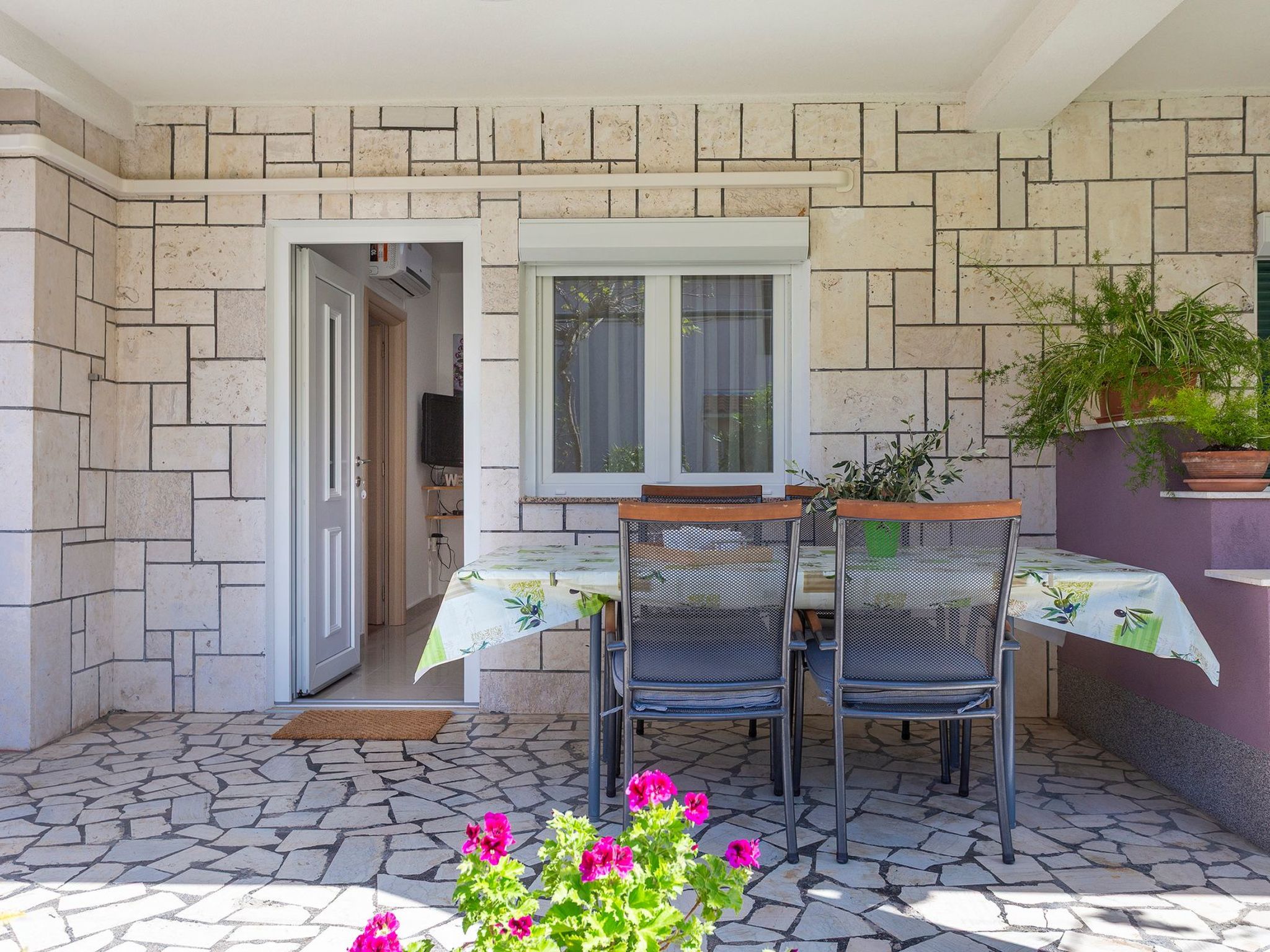 "Appartement Perka No.1"-Binnen