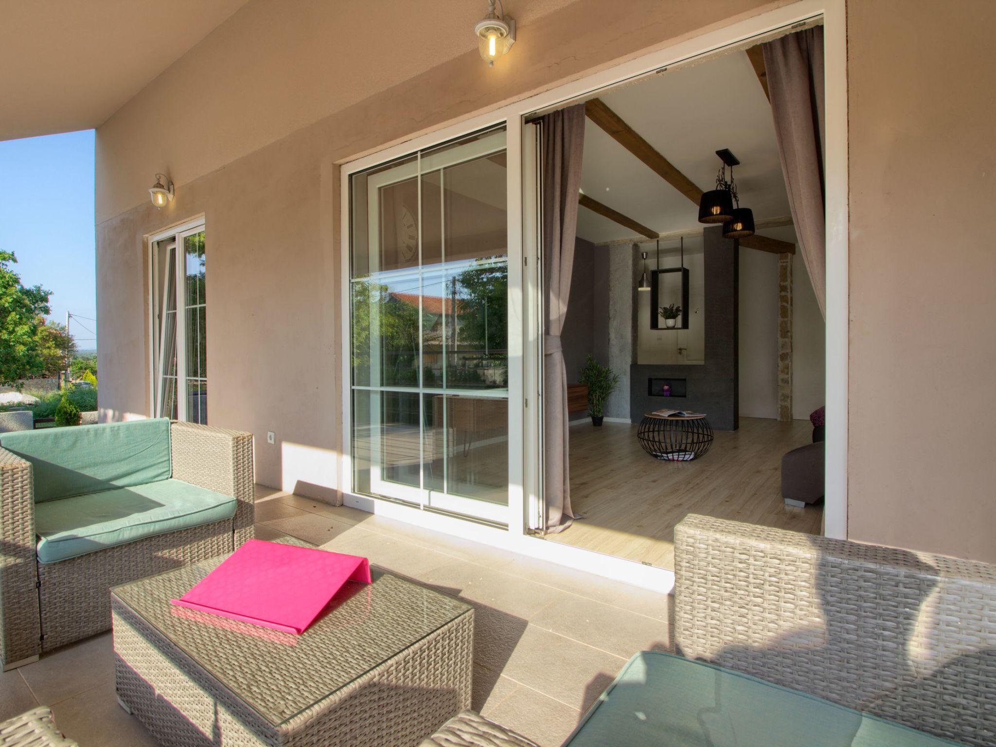 Ferienvilla 'Villa Nikolina' mit privatem Pool-Binnen