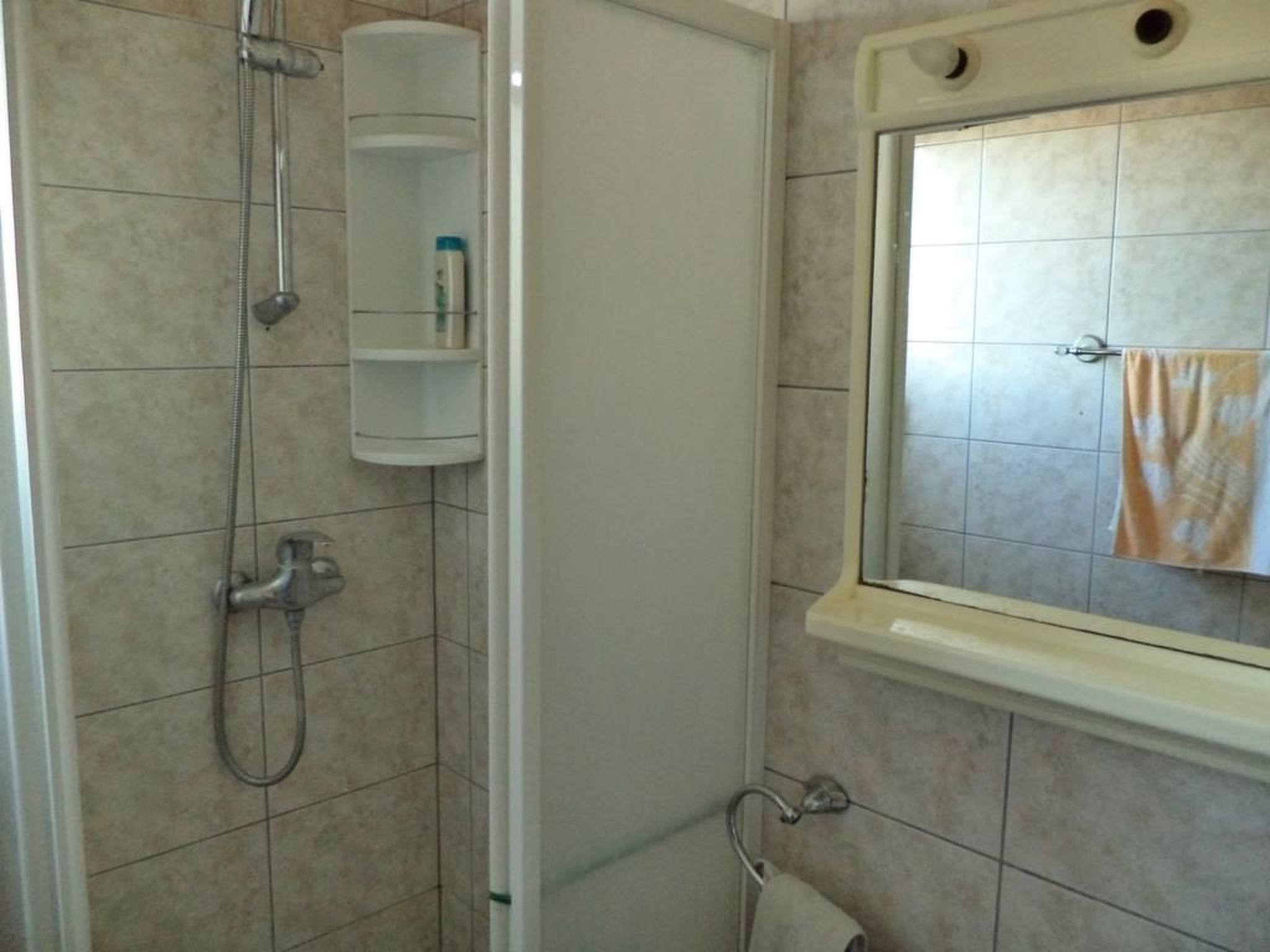 Mit Balkon, für vier Personen-Drinnen