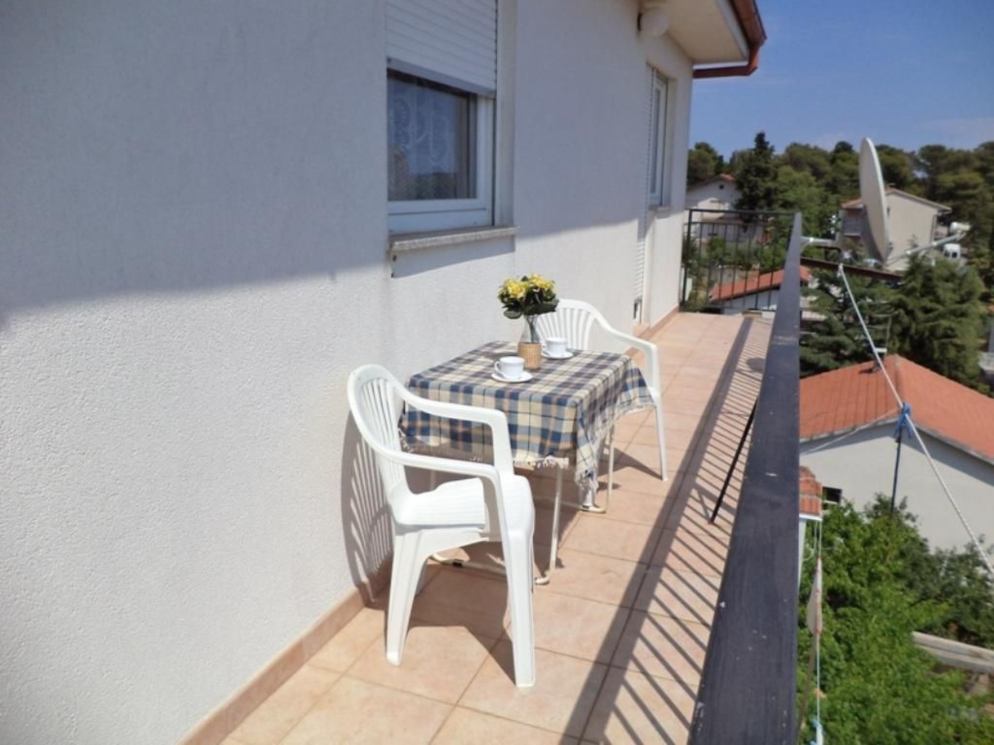 Mit Balkon, für vier Personen-Drinnen