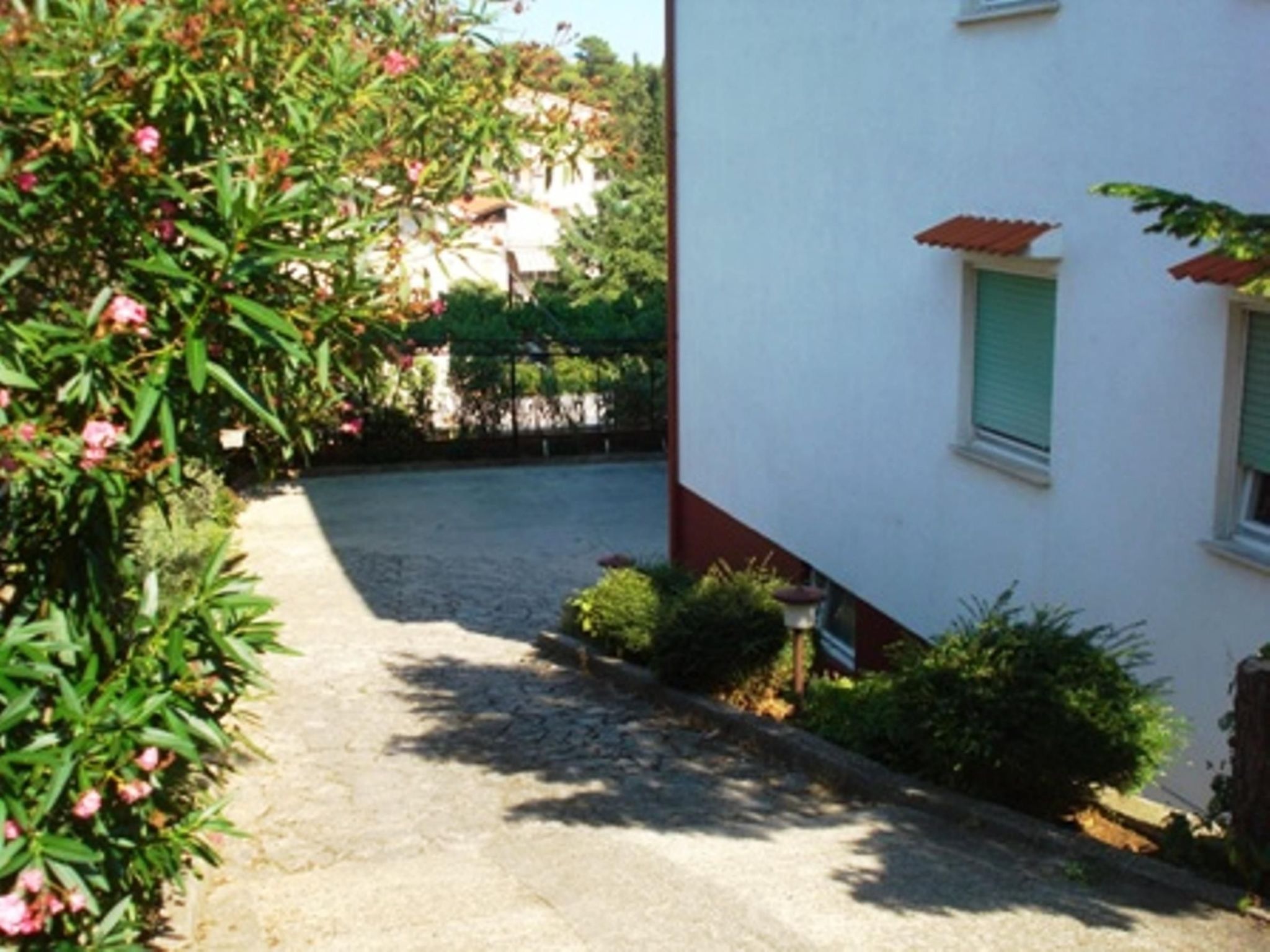 Mit Balkon, für fünf Personen-Drinnen