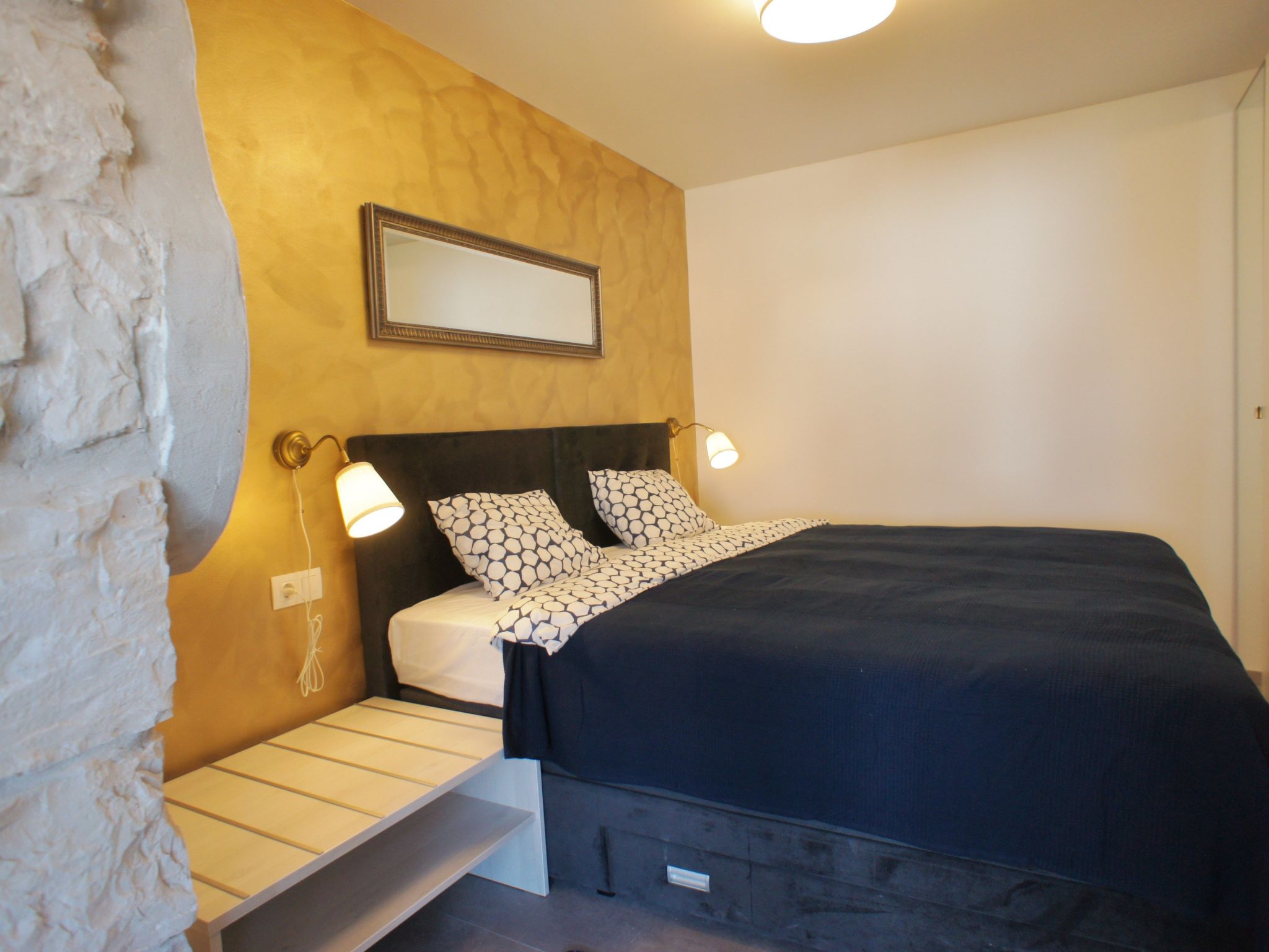 Stilvolle Wohnung in Arena mit großer Terrasse-Image-tags.info