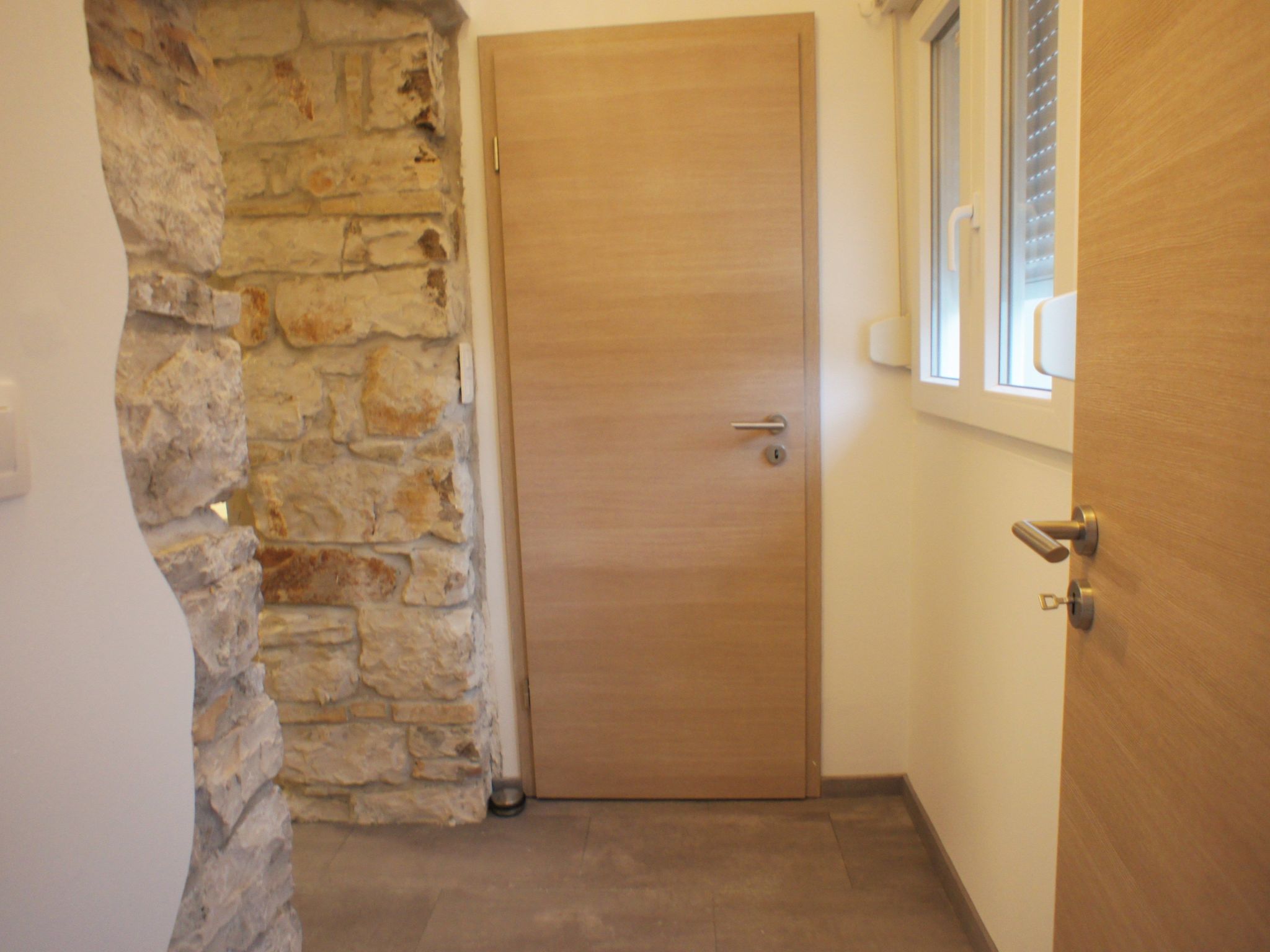 Stilvolle Wohnung in Arena mit großer Terrasse-Image-tags.info