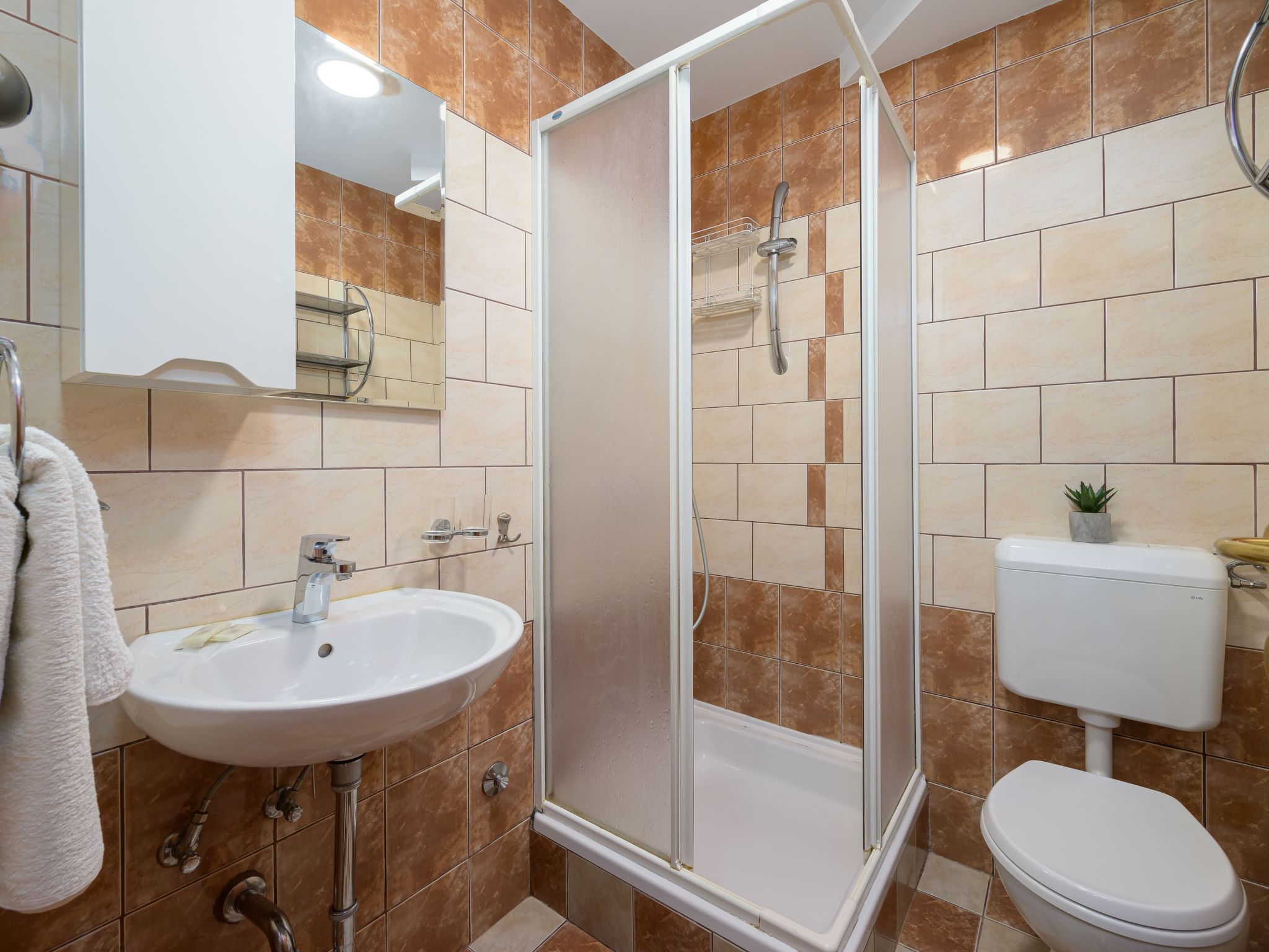 Ruhig gelegene Ferienwohnung 7-Binnen