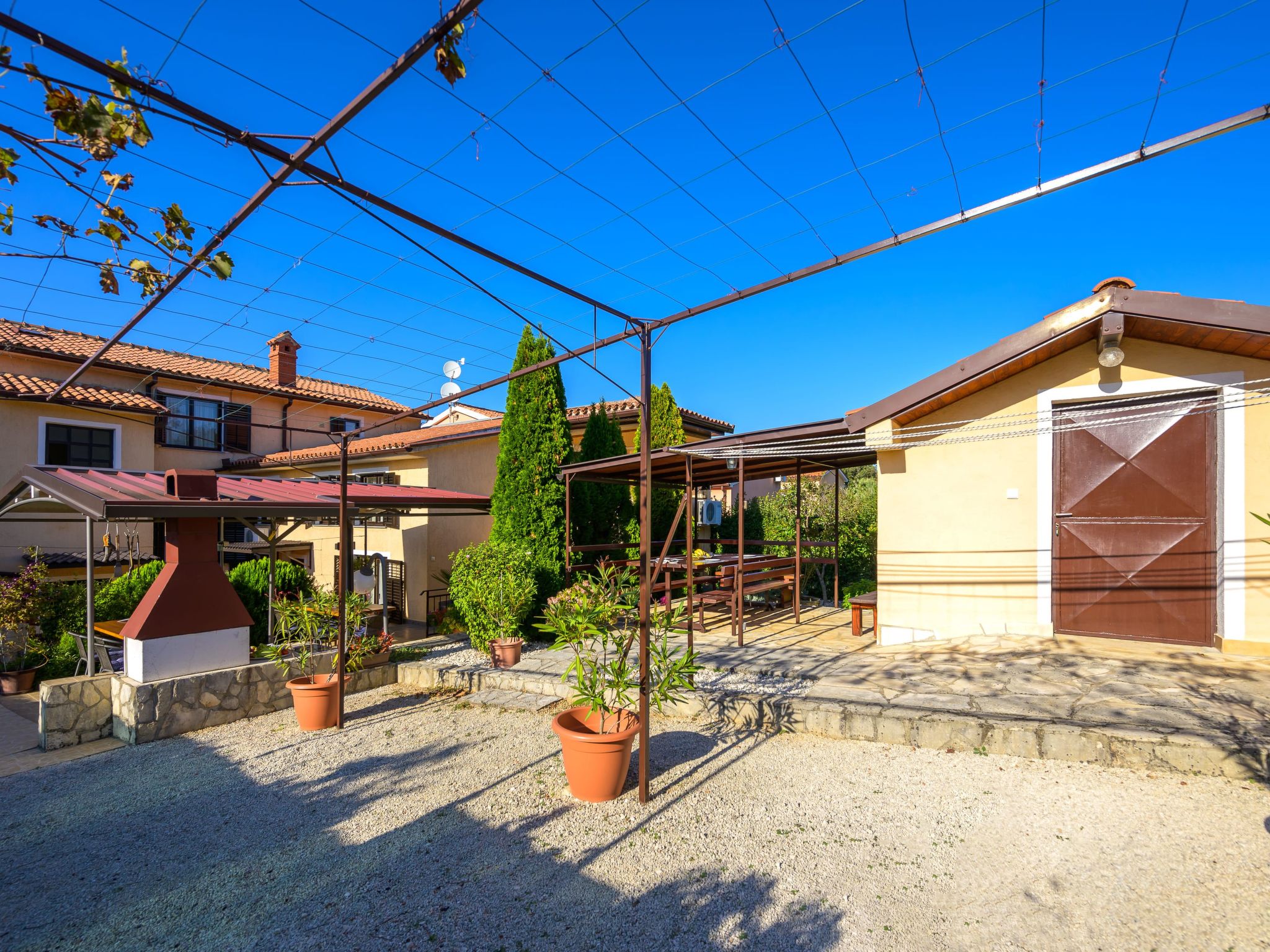 Ruhig gelegene Ferienwohnung 7-Binnen