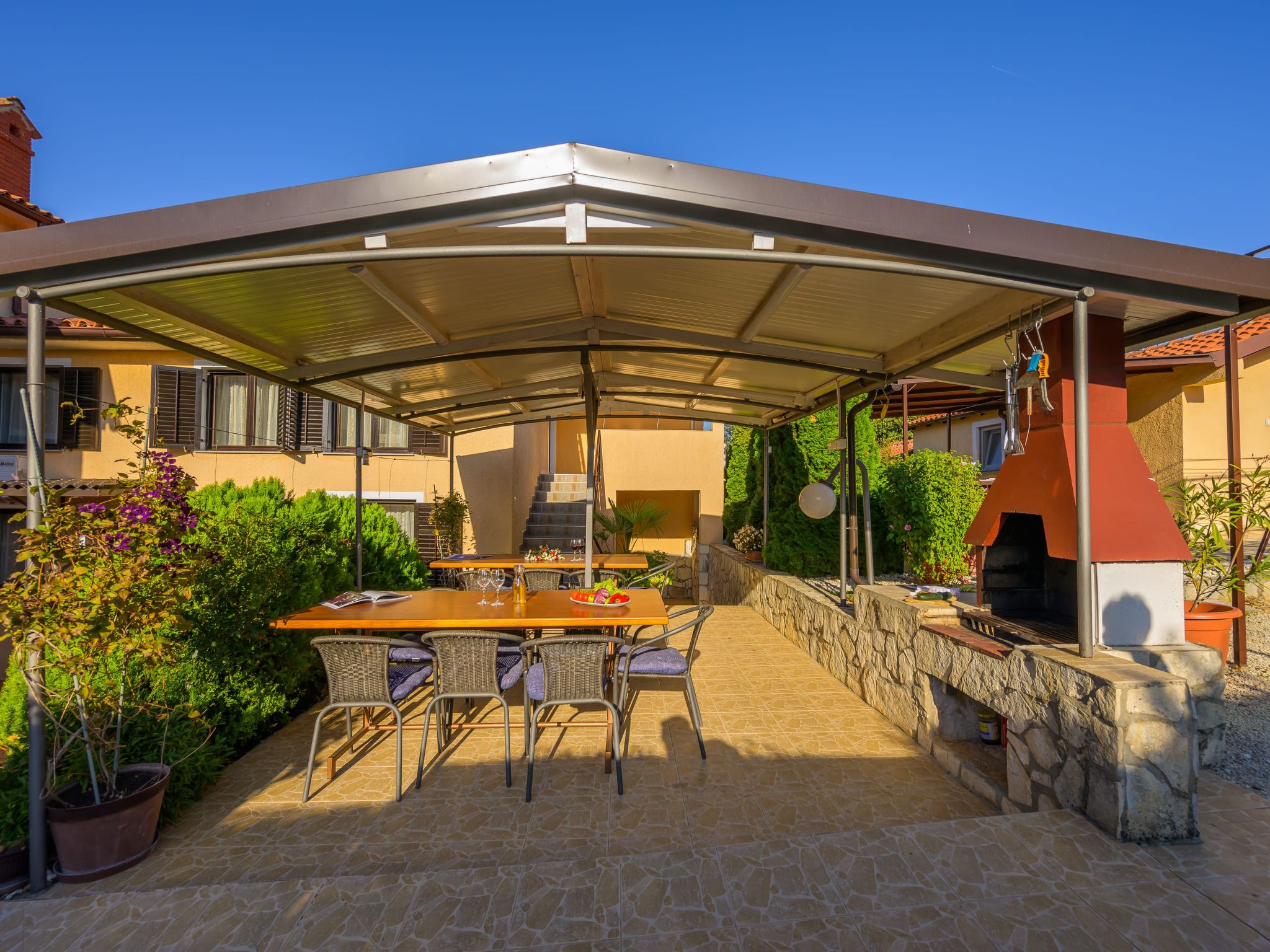 Ruhig gelegene Ferienwohnung 7-Binnen