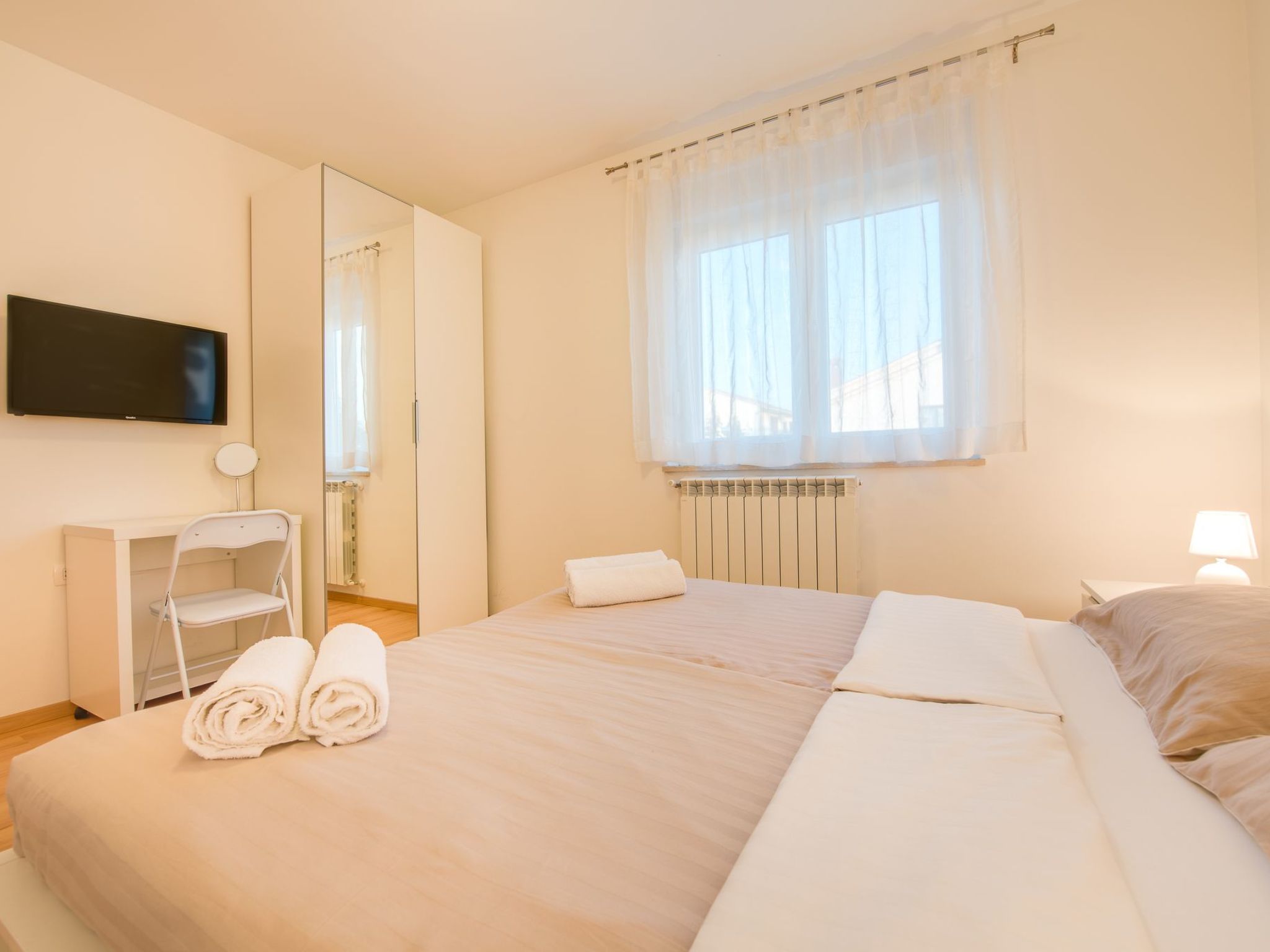 Photo of Geräumige Wohnung mit zwei Schlafzimmern in Pula