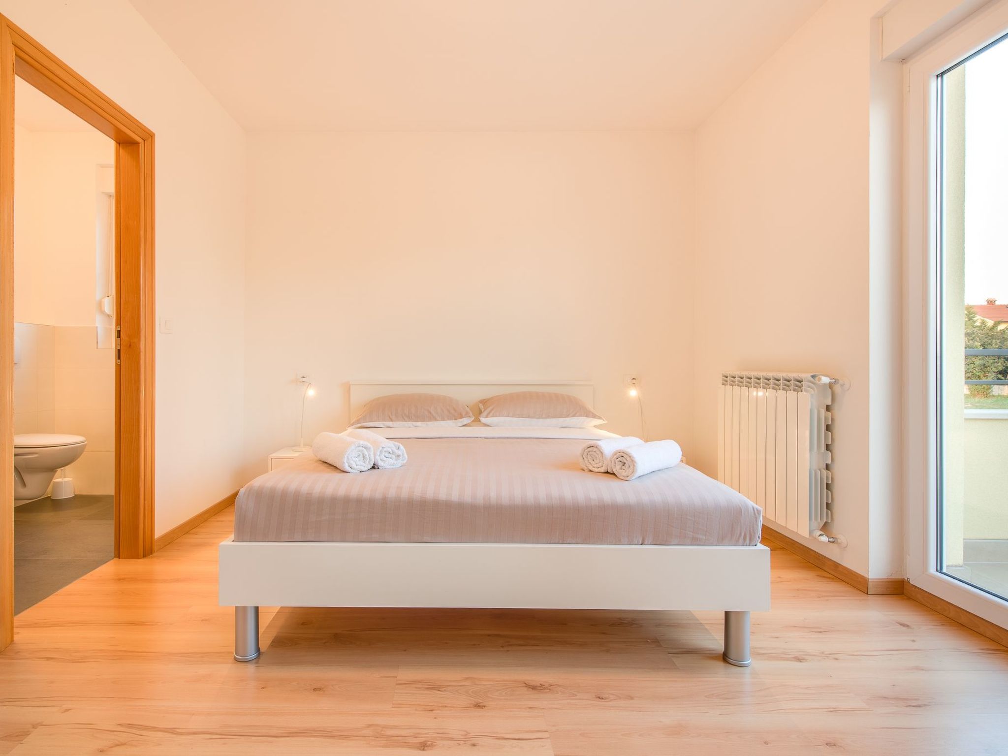 Photo of Geräumige Wohnung mit zwei Schlafzimmern in Pula