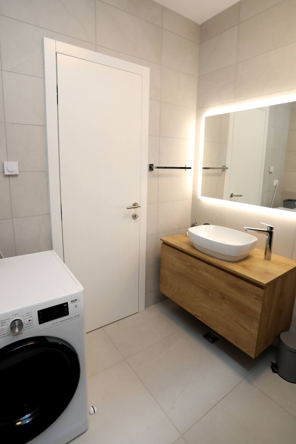 Photo of Luxus-Appartement mit Jacuzzi, Parkplatz und Garten