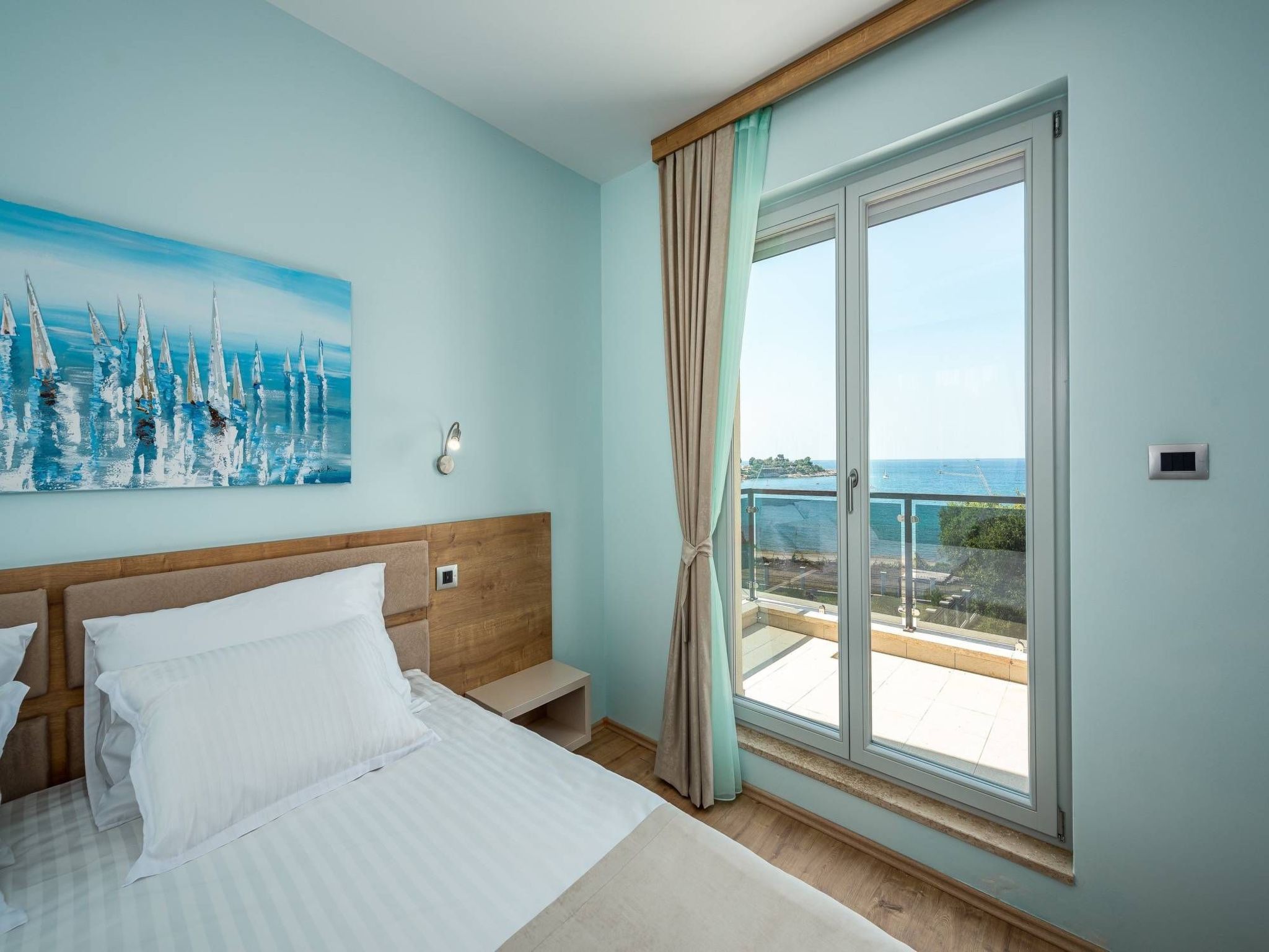 Cedar in Stoja mit großzügigem Garten-Drinnen