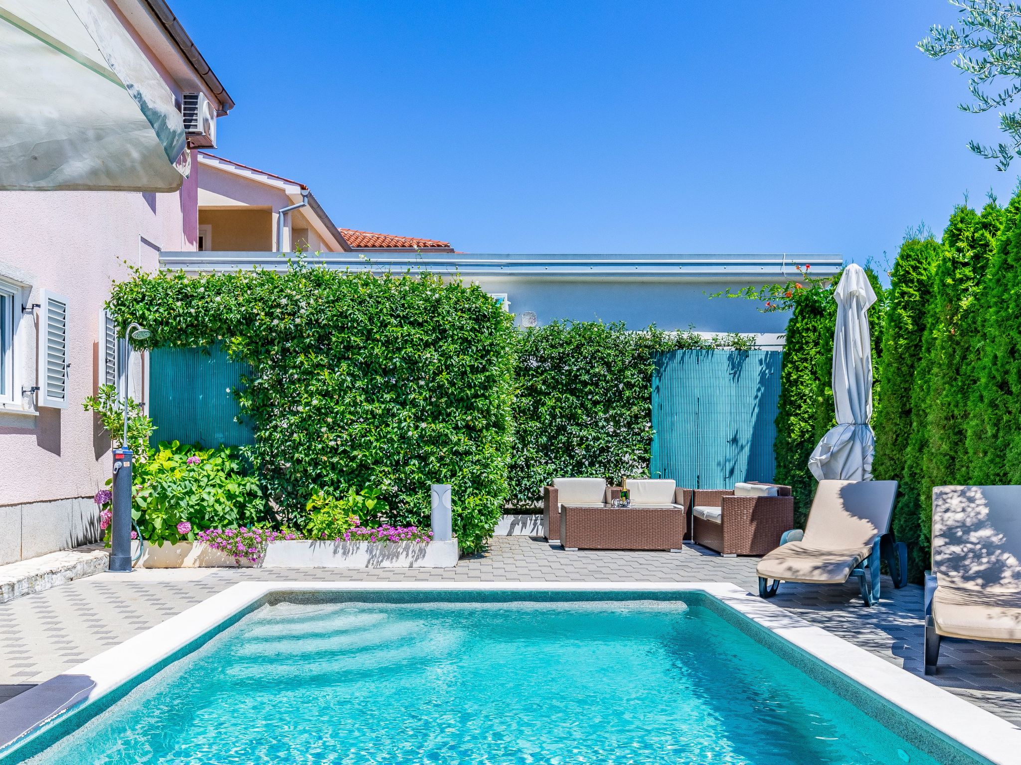 Mit Terrasse-Image-tags.info