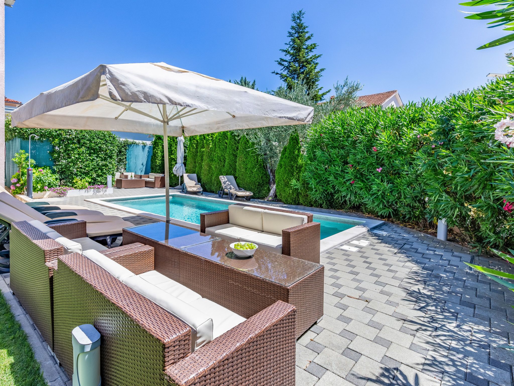 Mit Terrasse-Image-tags.info