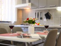 Sfeervol appartement voor 4 in Pula, vlakbij zee en centrum - thumbnail 1