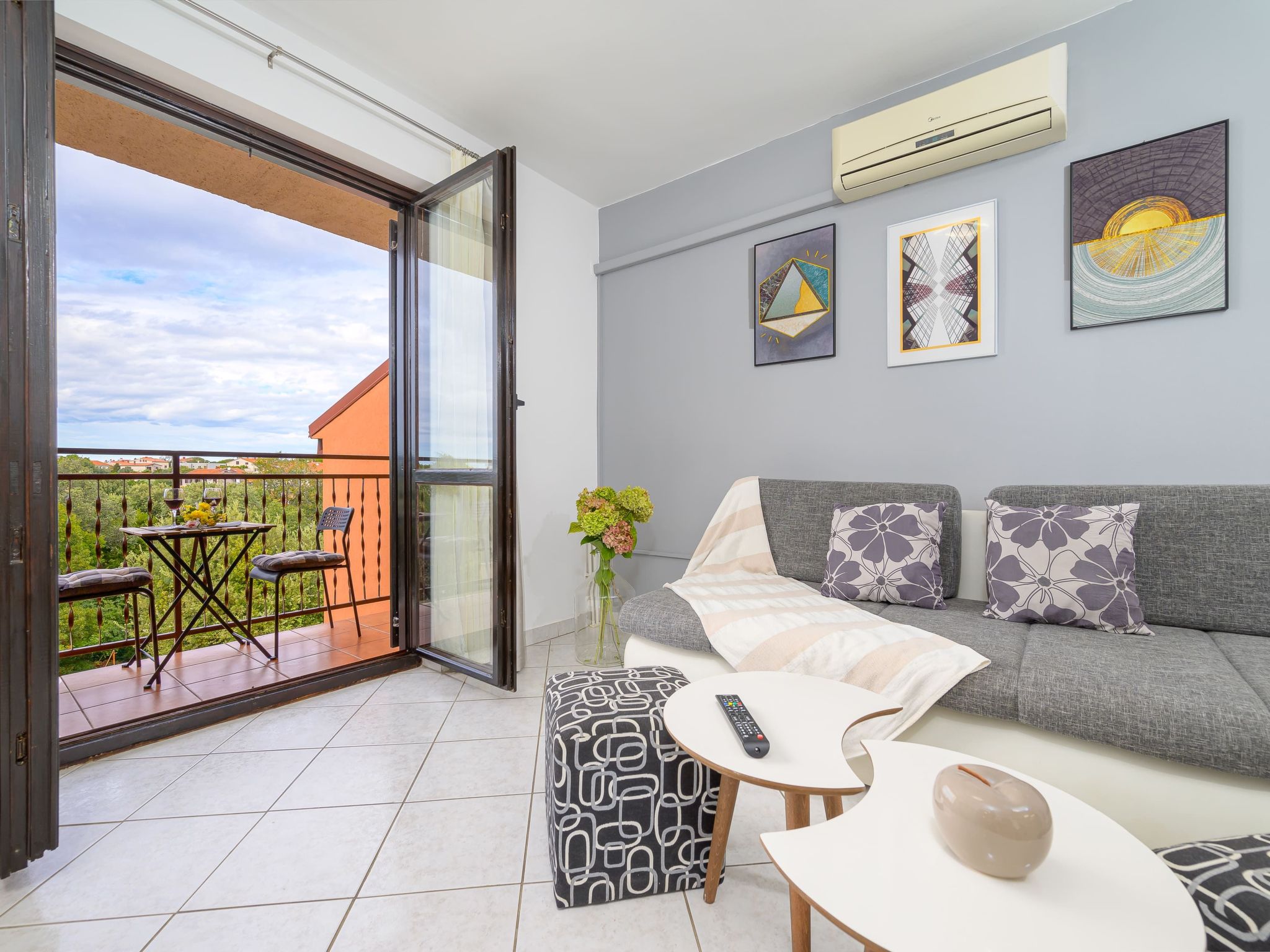 Stilvoll eingerichtete Ferienwohnung 4-Binnen