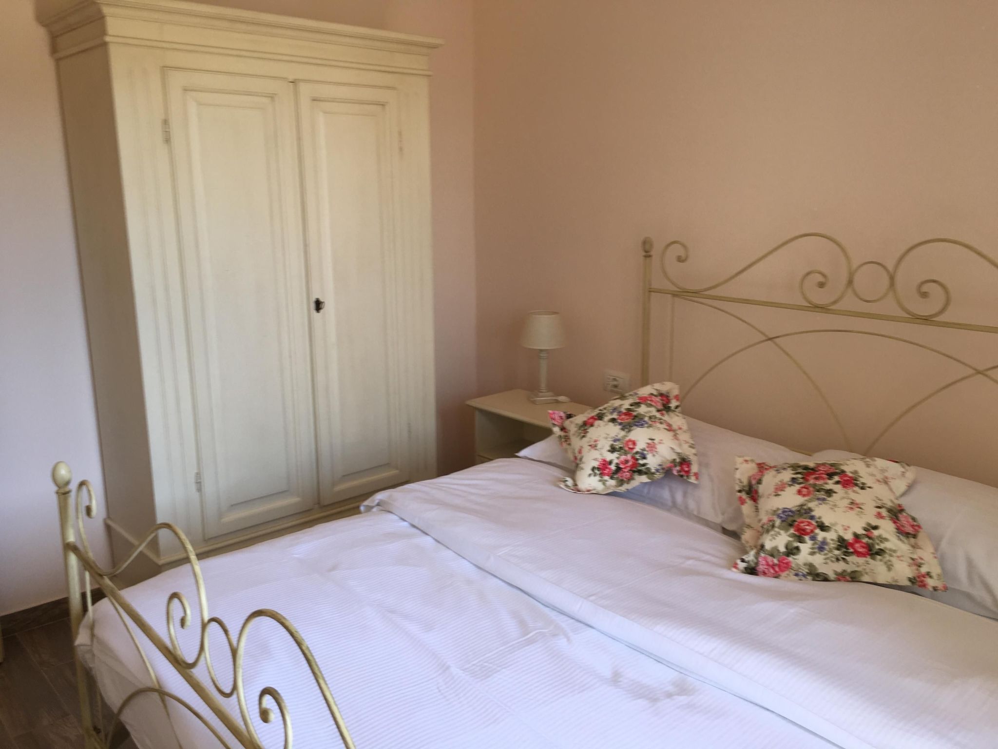 Appartement in Stoja mit Möbliertem Balkon Apartment in Pula