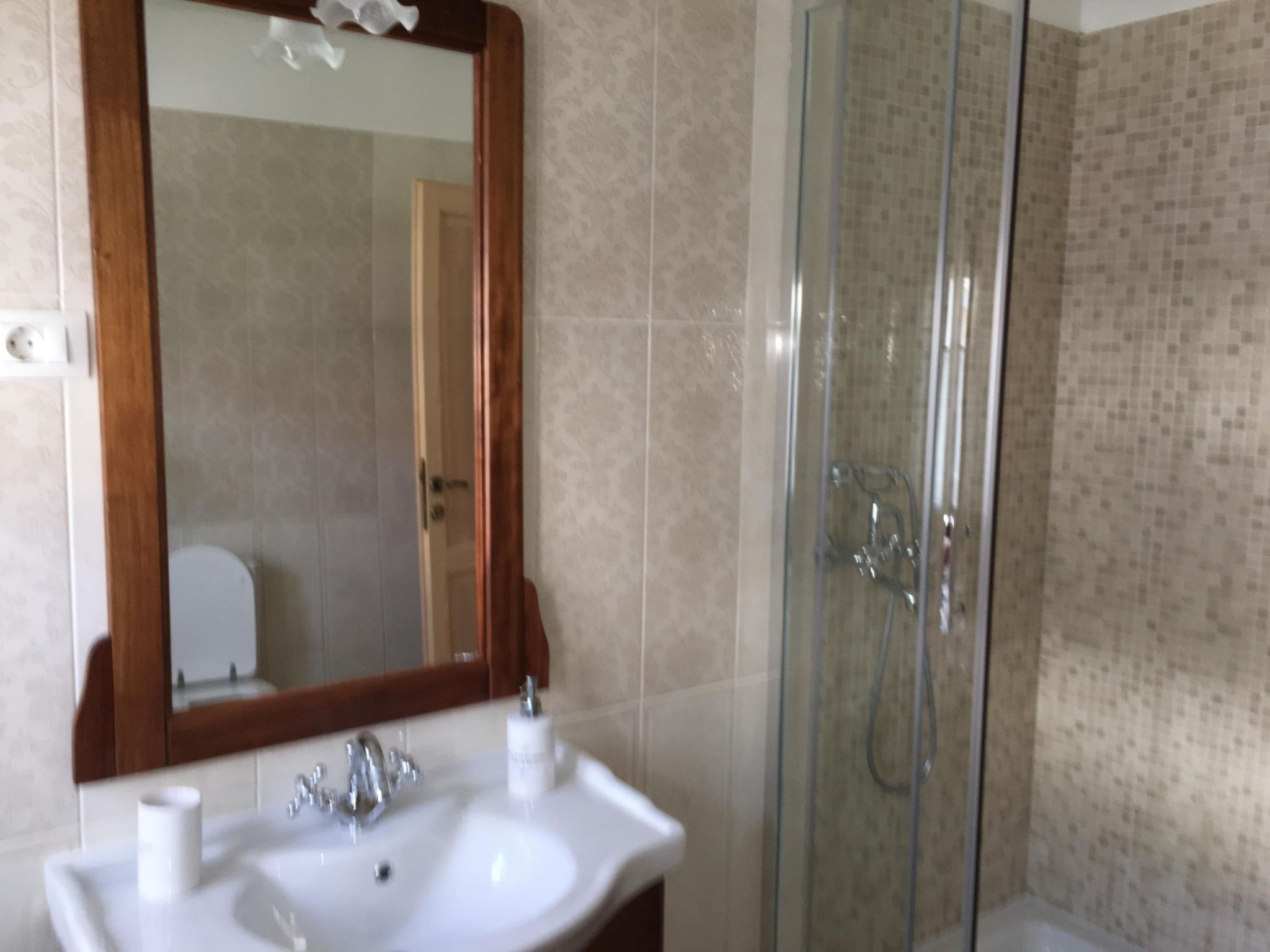 Photo of Gemütliche Wohnung in Stoja mit Möbliertem Balkon