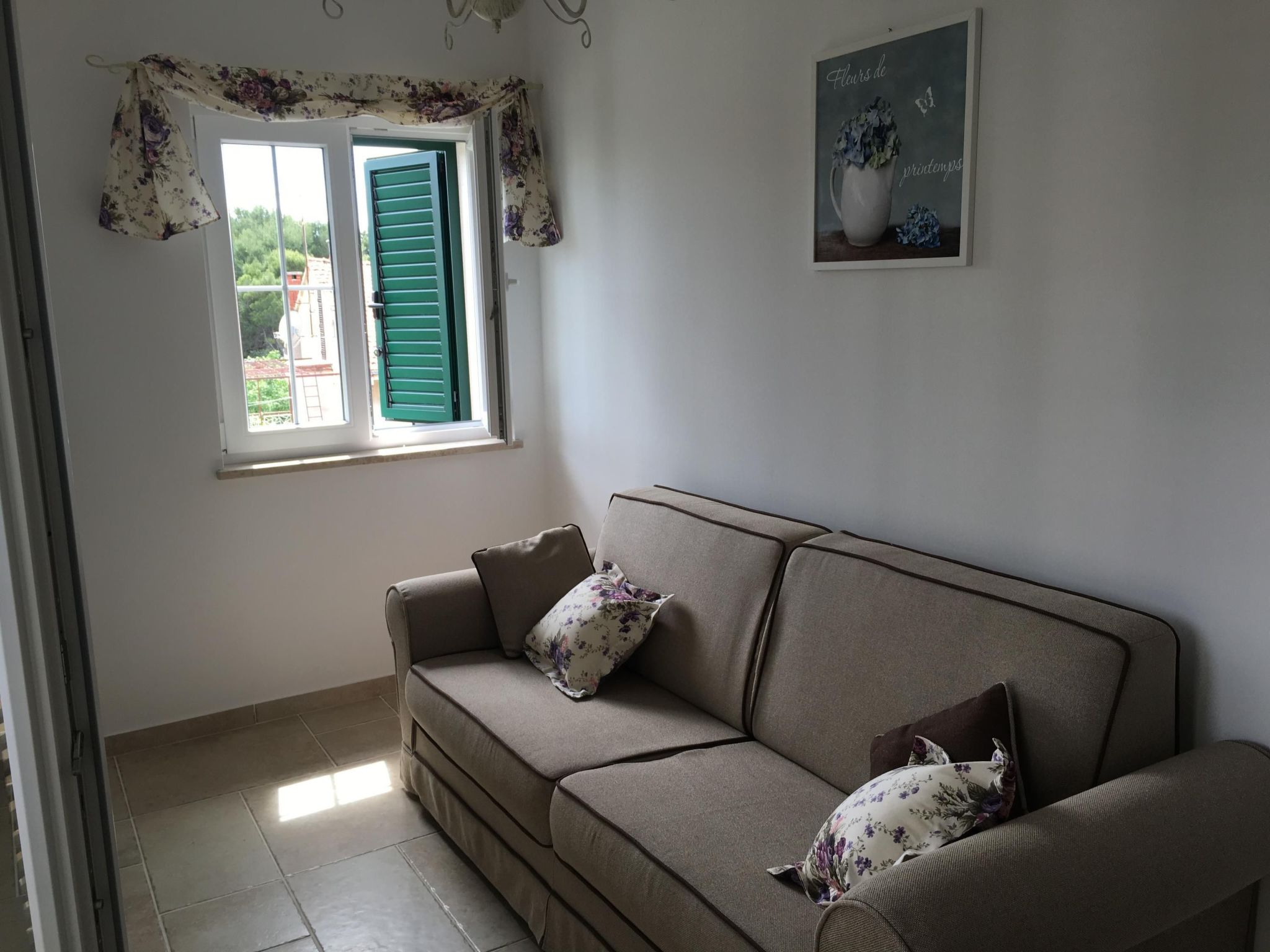 Photo of Gemütliche Wohnung in Stoja mit Möbliertem Balkon