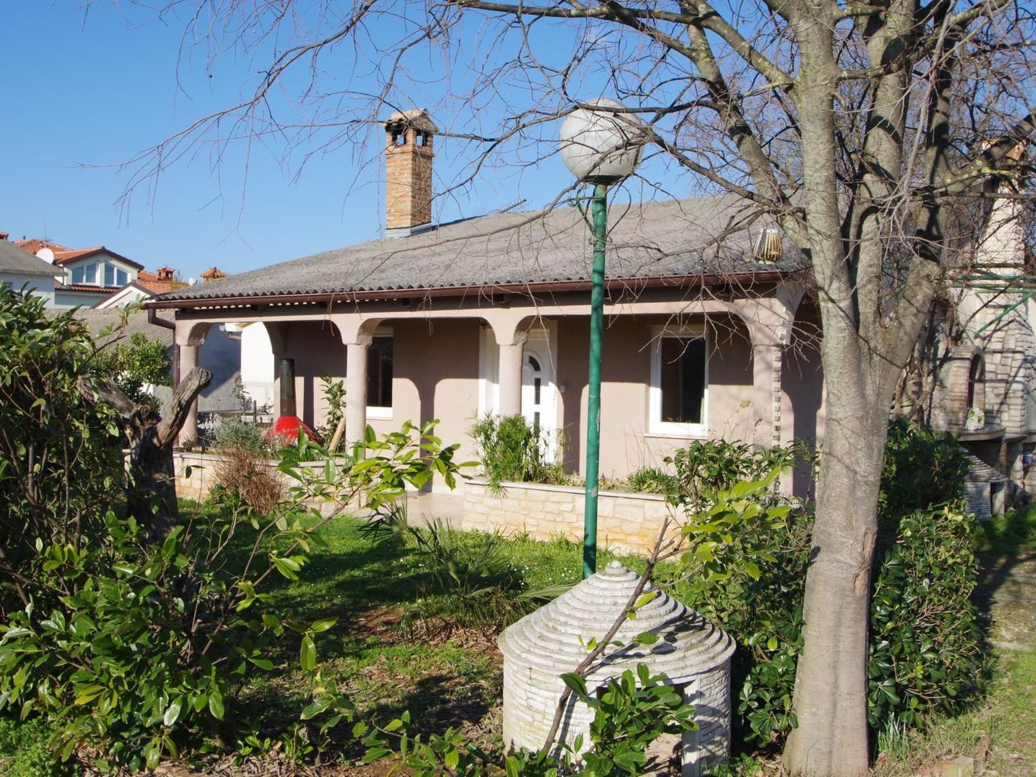 Wohnung "Eric" mit Garten, Grill und Terrasse Apartment in Pula