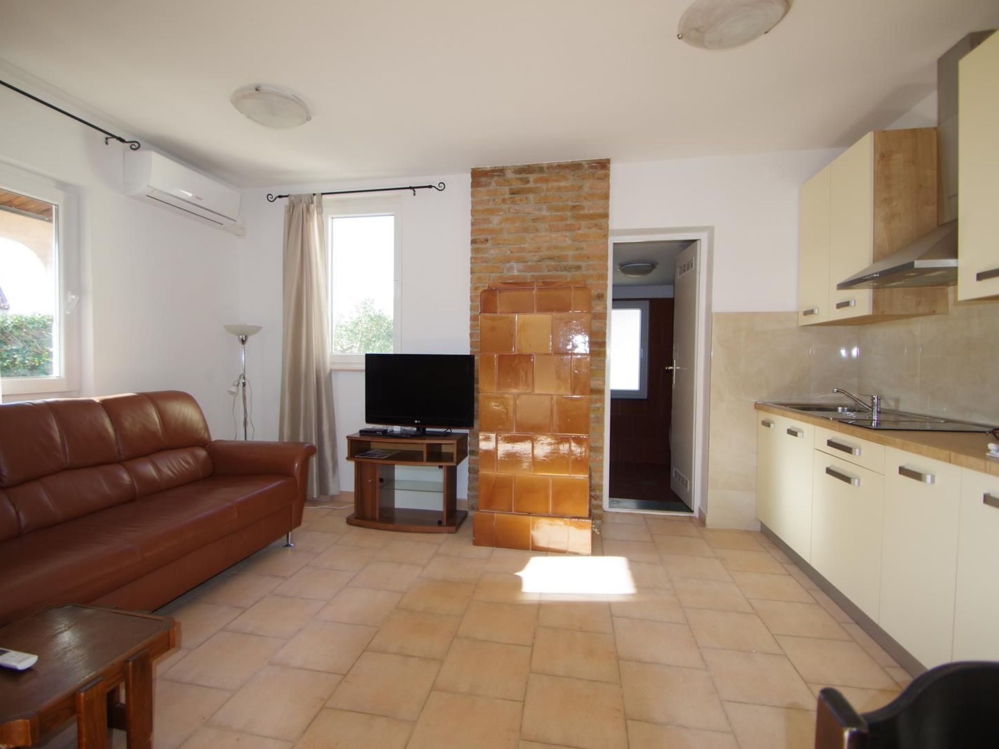 Wohnung "Eric" mit Garten, Grill und Terrasse-Dedans