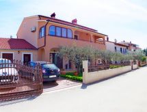 in Pula mit Grill, Garten und Terrasse