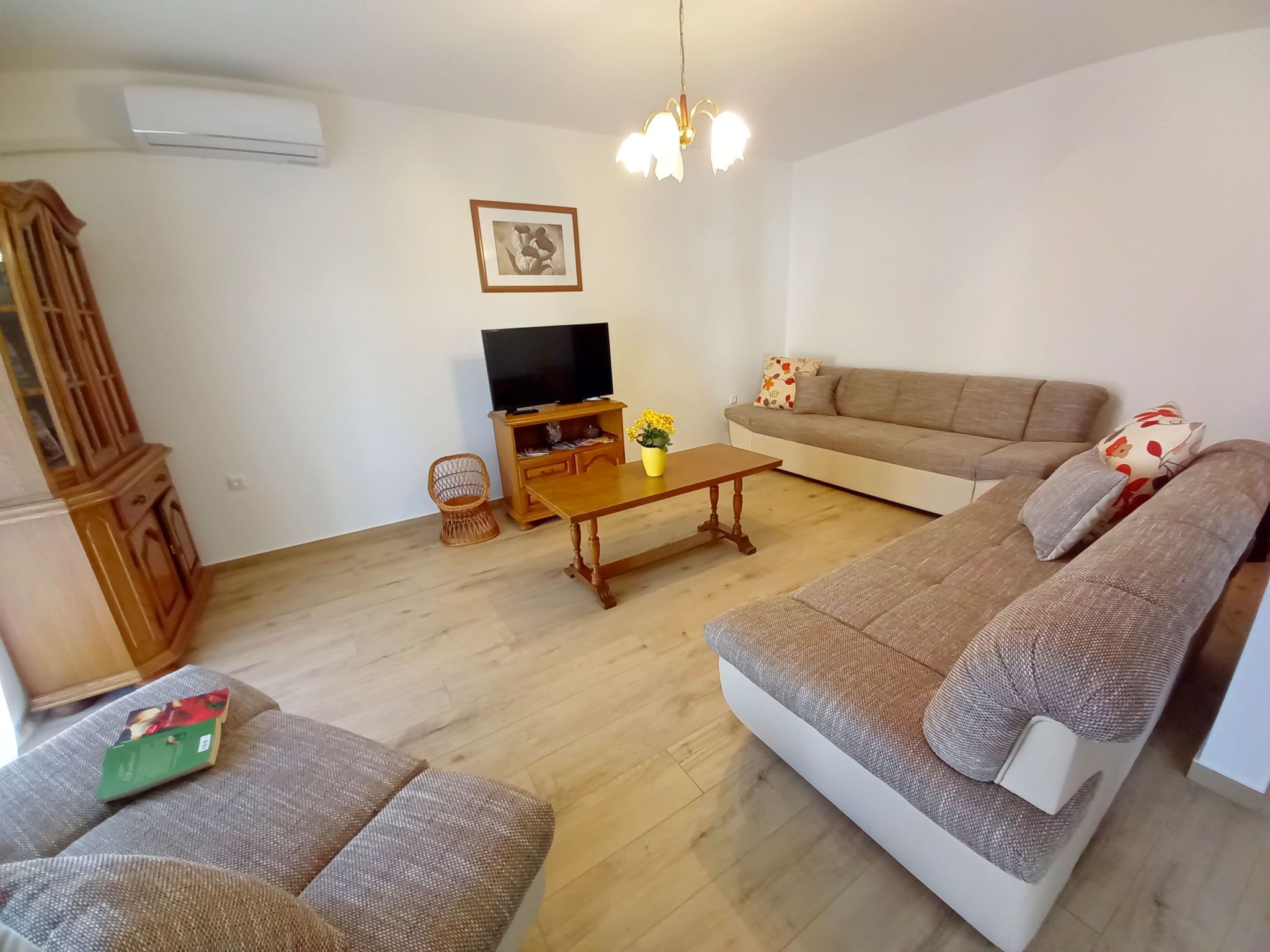 In Pula mit Grill, Garten und Terrasse-Binnen