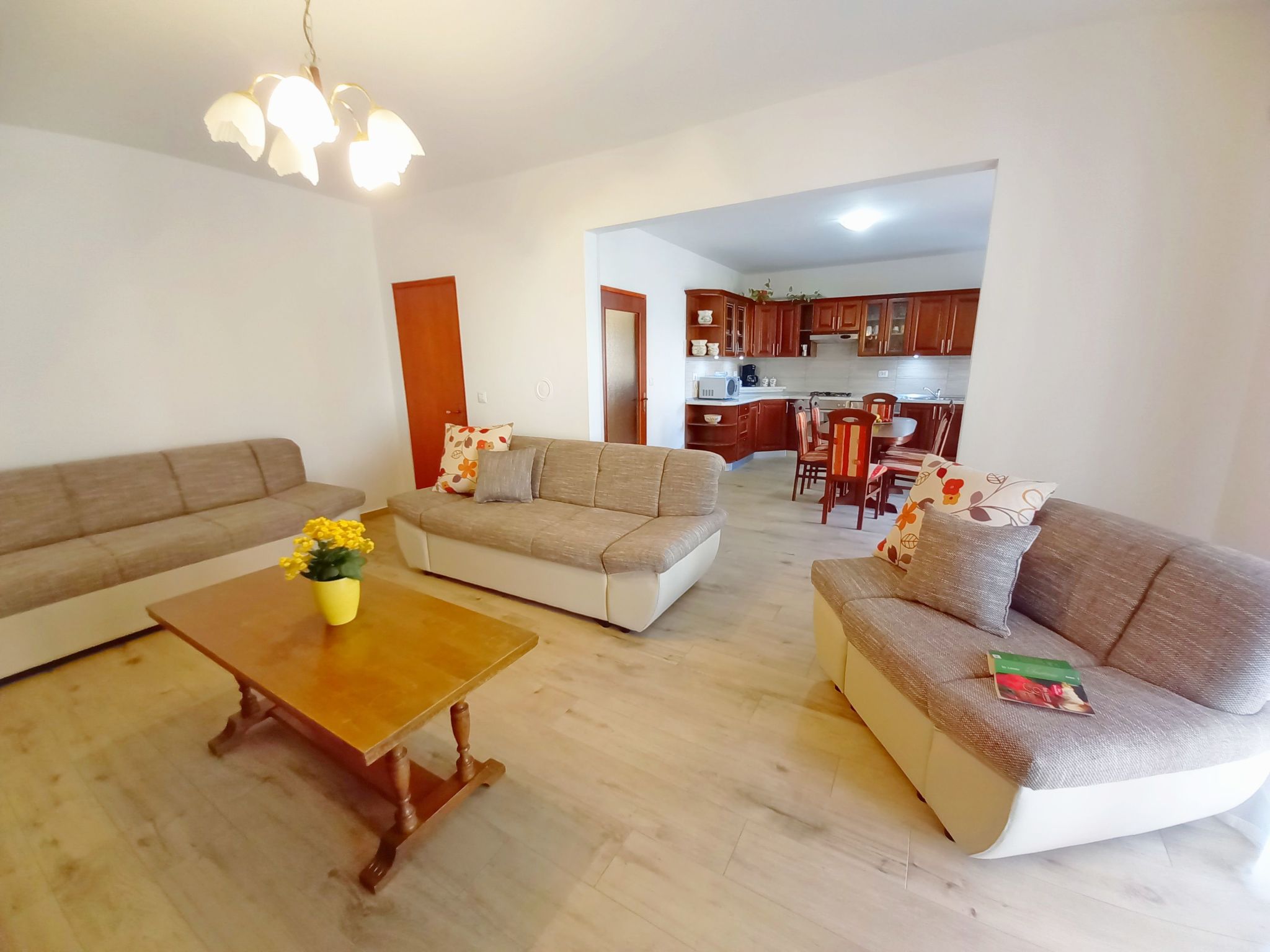 In Pula mit Grill, Garten und Terrasse-Binnen