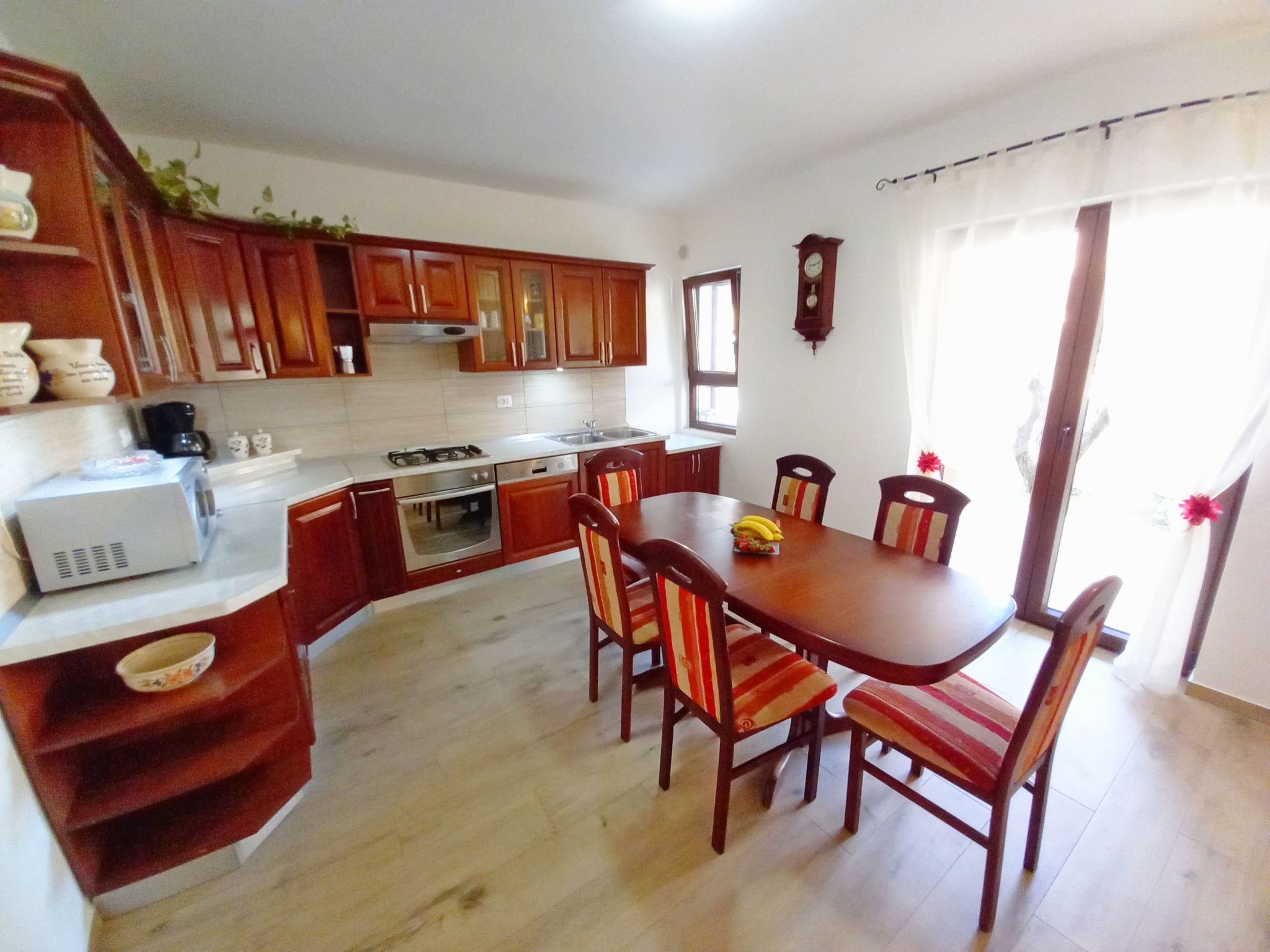 In Pula mit Grill, Garten und Terrasse-Binnen