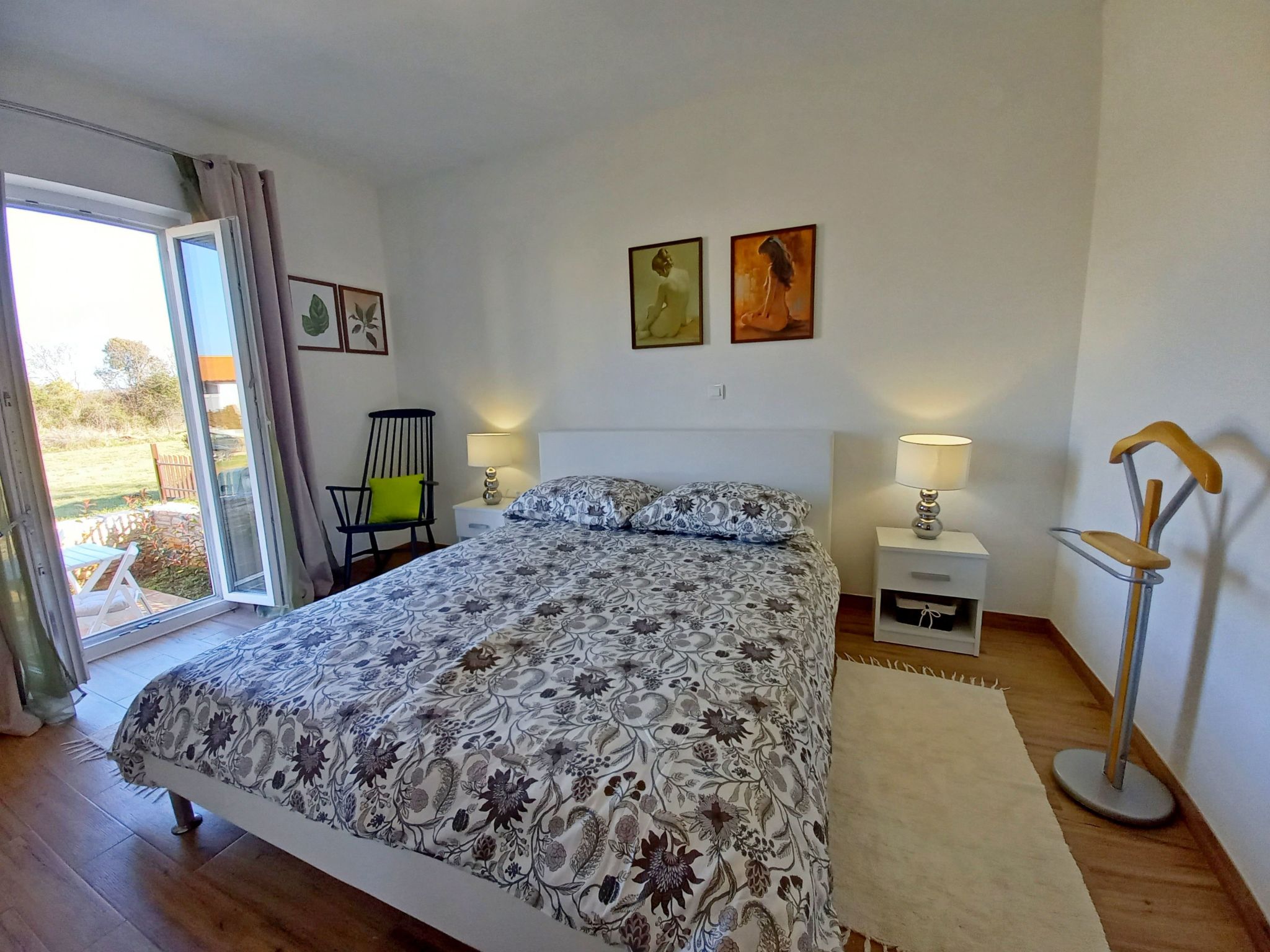 Gemütlicher Familienausflug in einem ruhigen Vorort von Pula