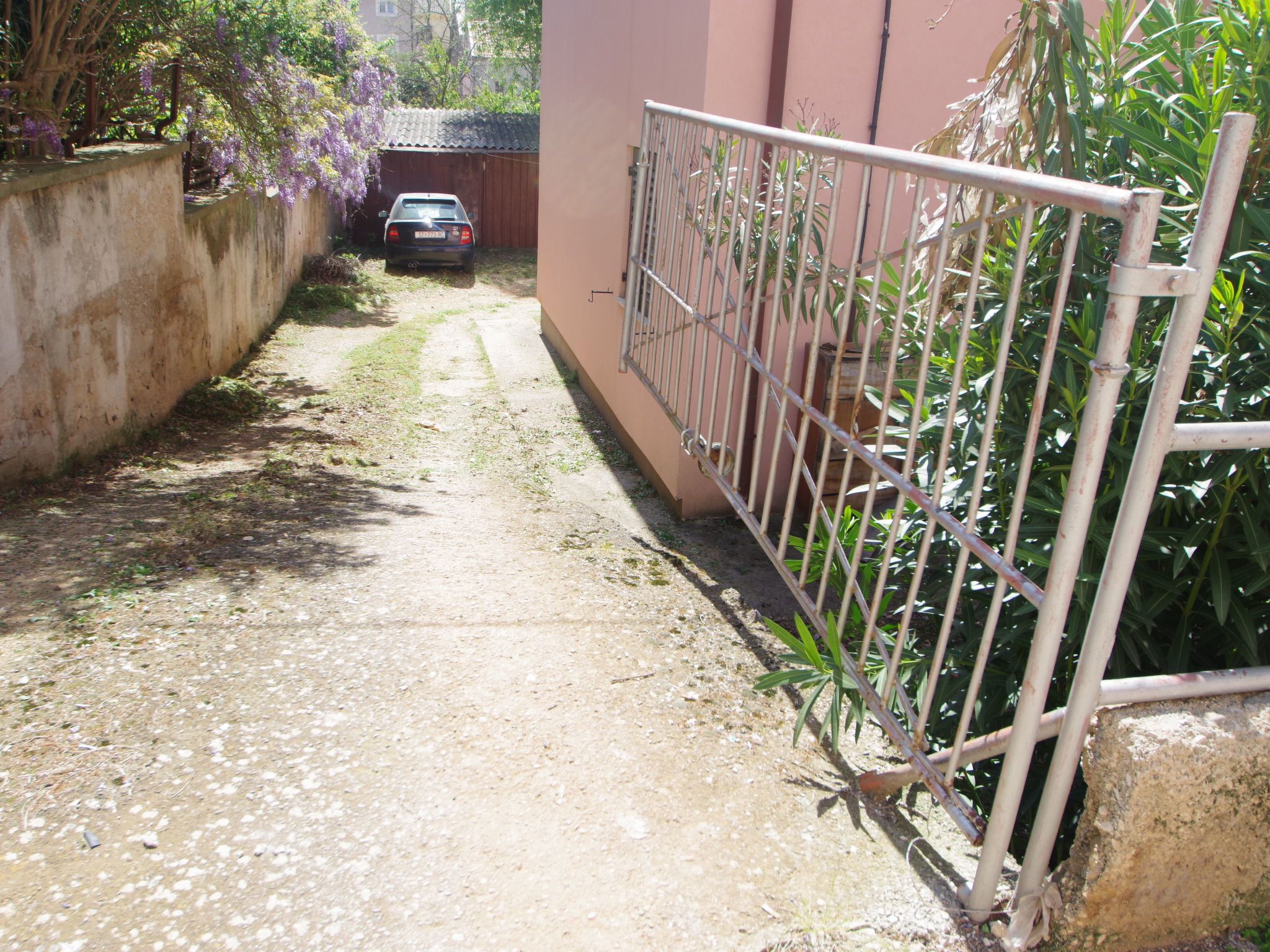 Nahe Pula Zentrum, Marija-Image-tags.info