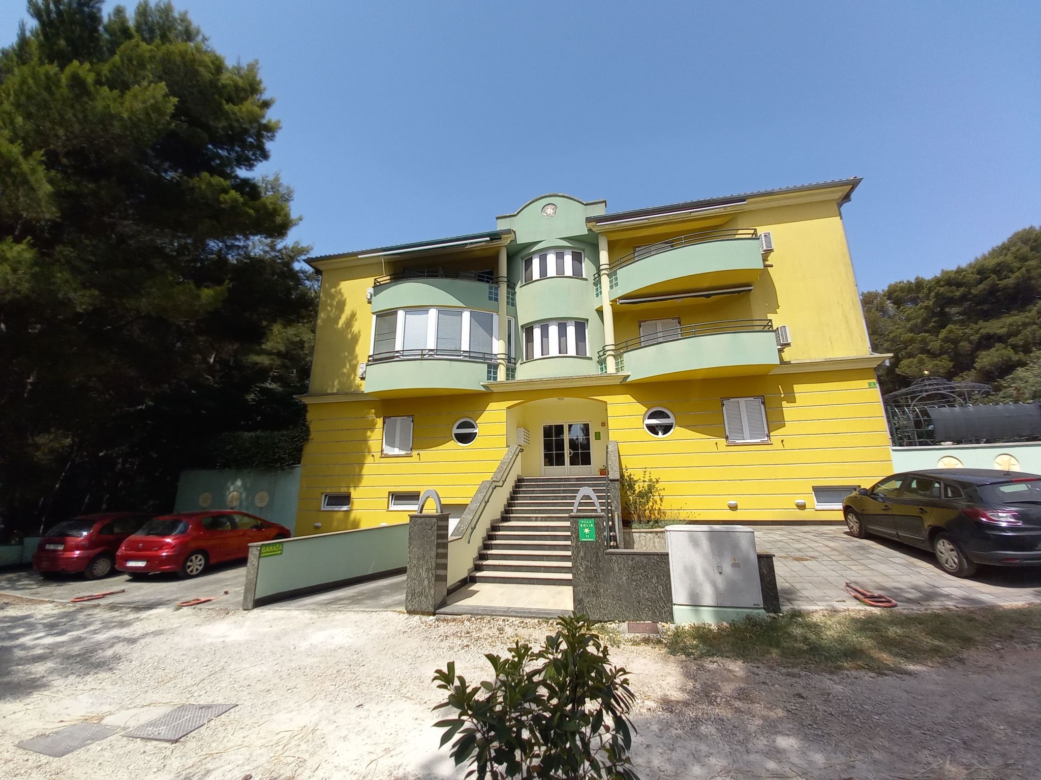 Photo of Wohnung Lungomare, 300m vom Strand entfernt, Pula