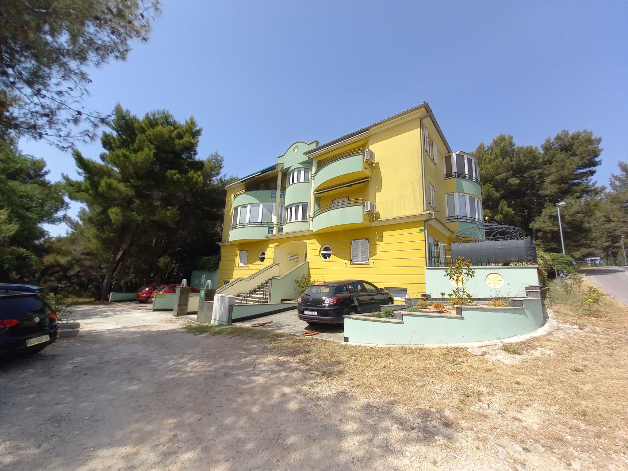 Photo of Wohnung Lungomare, 300m vom Strand entfernt, Pula