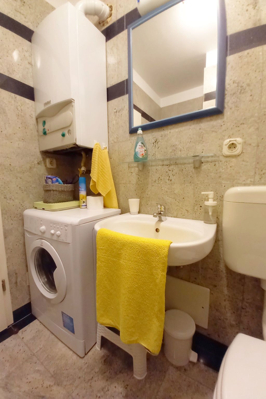 Photo of Wohnung Lungomare, 300m vom Strand entfernt, Pula