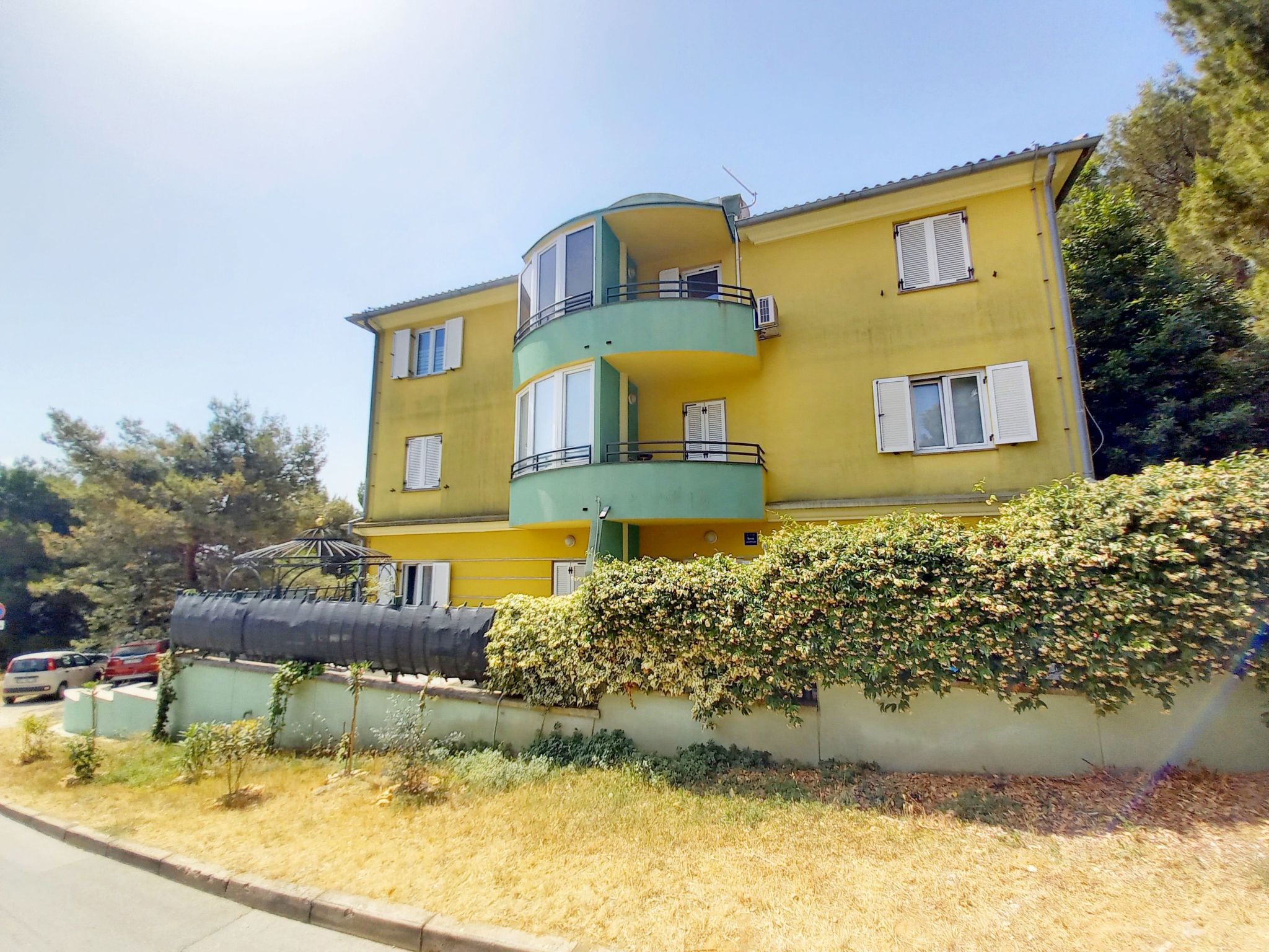 Photo of Wohnung Lungomare, 300m vom Strand entfernt, Pula