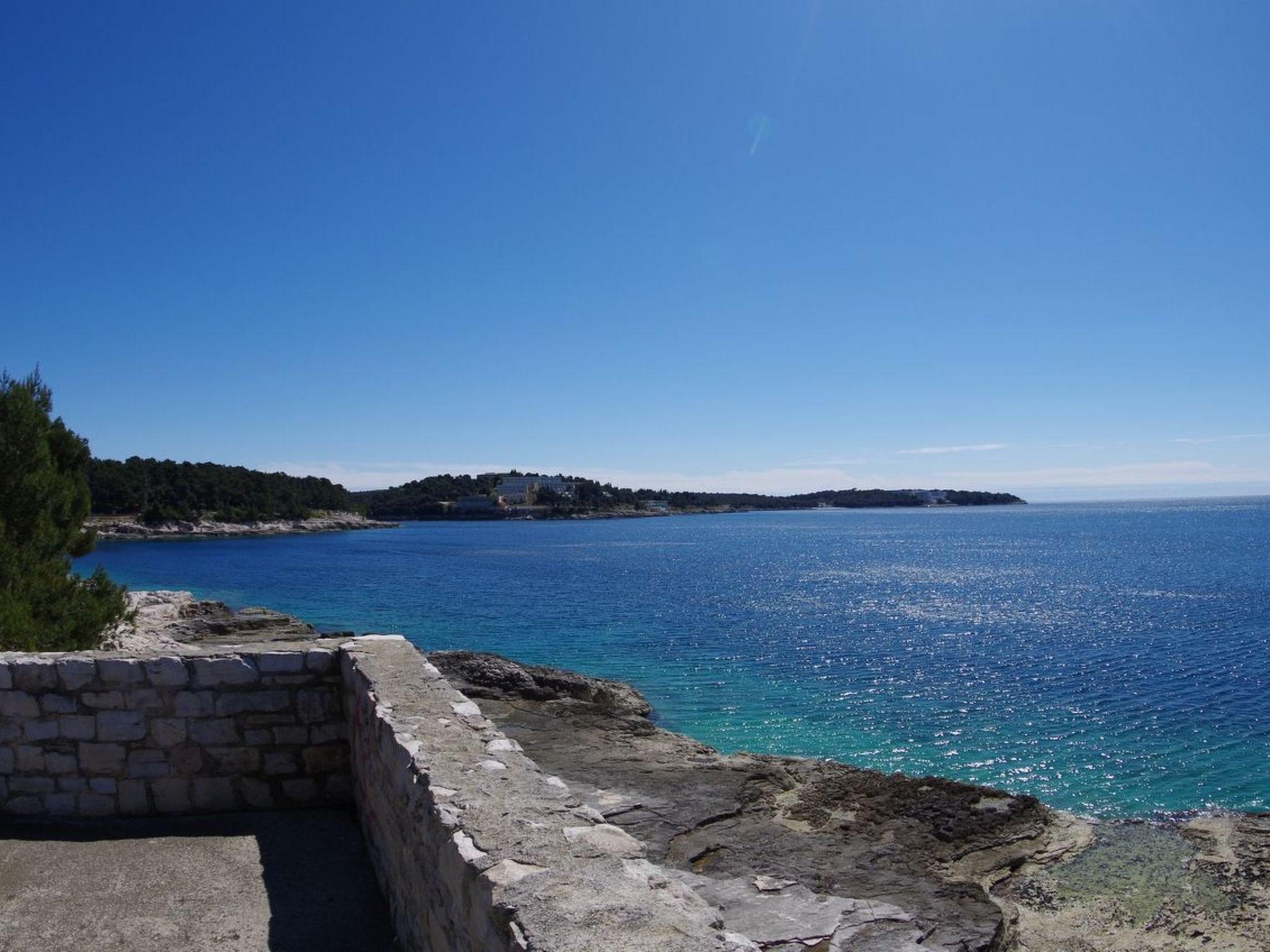 Photo of Wohnung Lungomare, 300m vom Strand entfernt, Pula