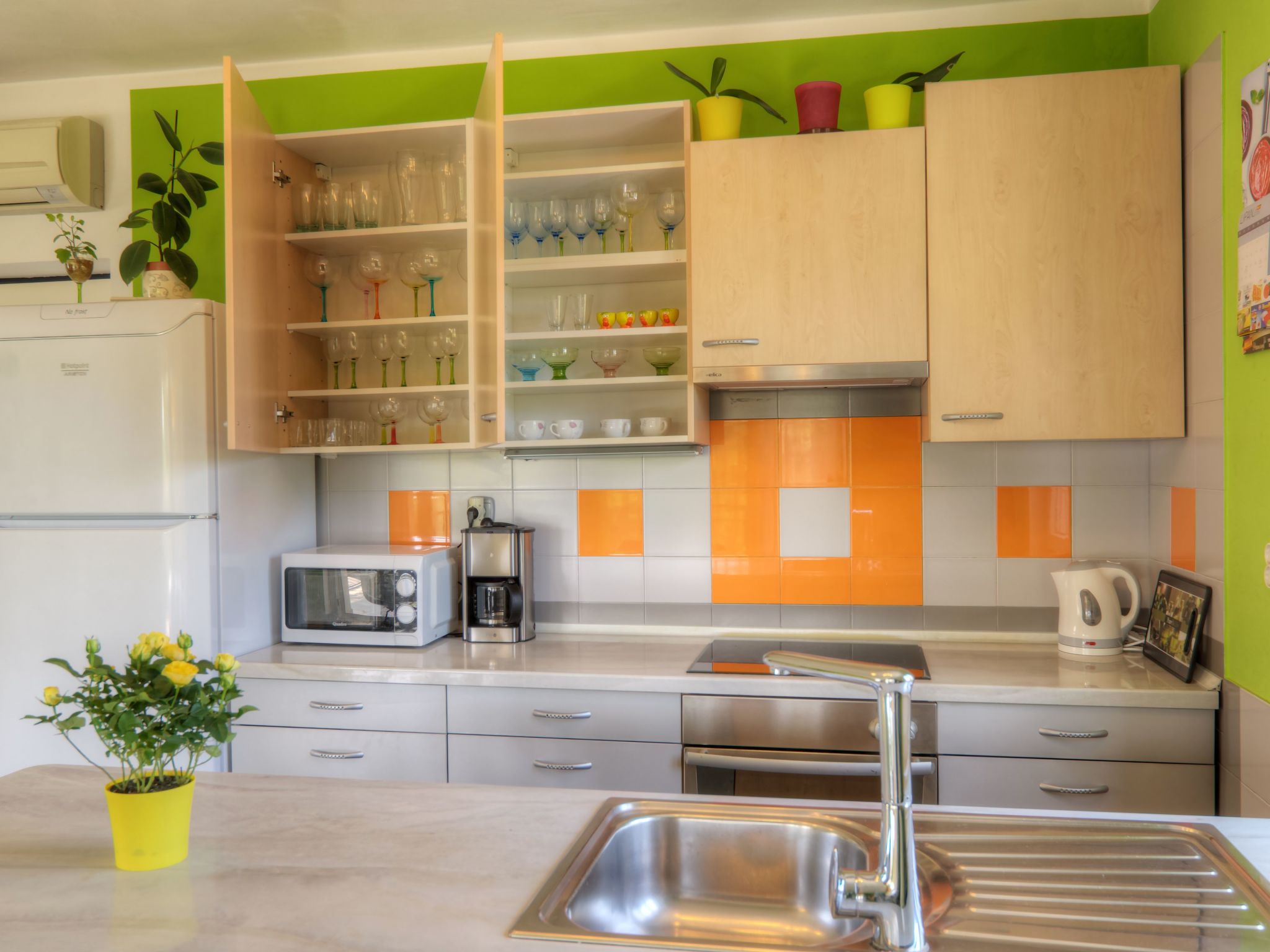 Erdgeschoss mit Schwimmbad