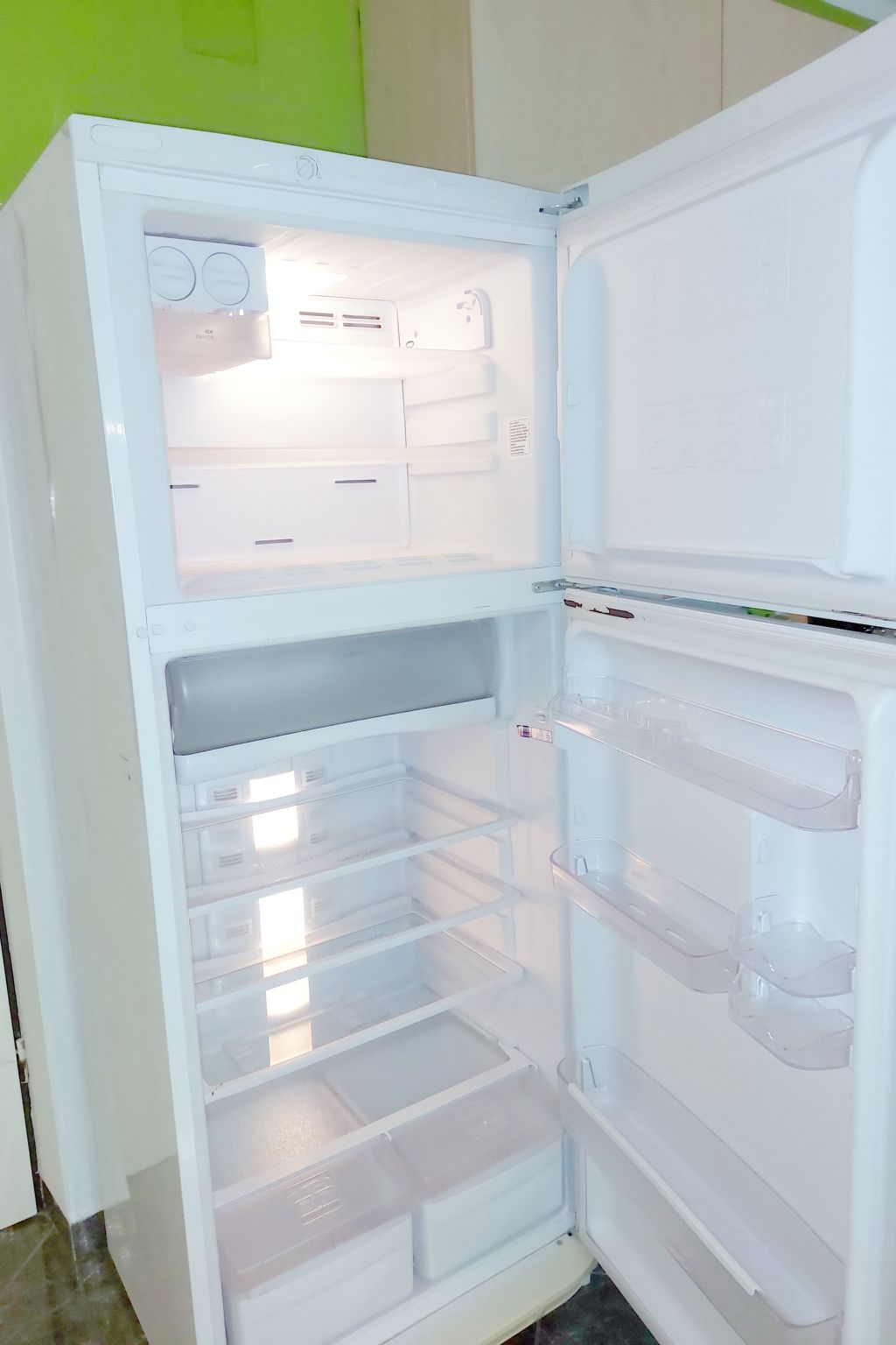 Erdgeschoss mit Schwimmbad-Dedans