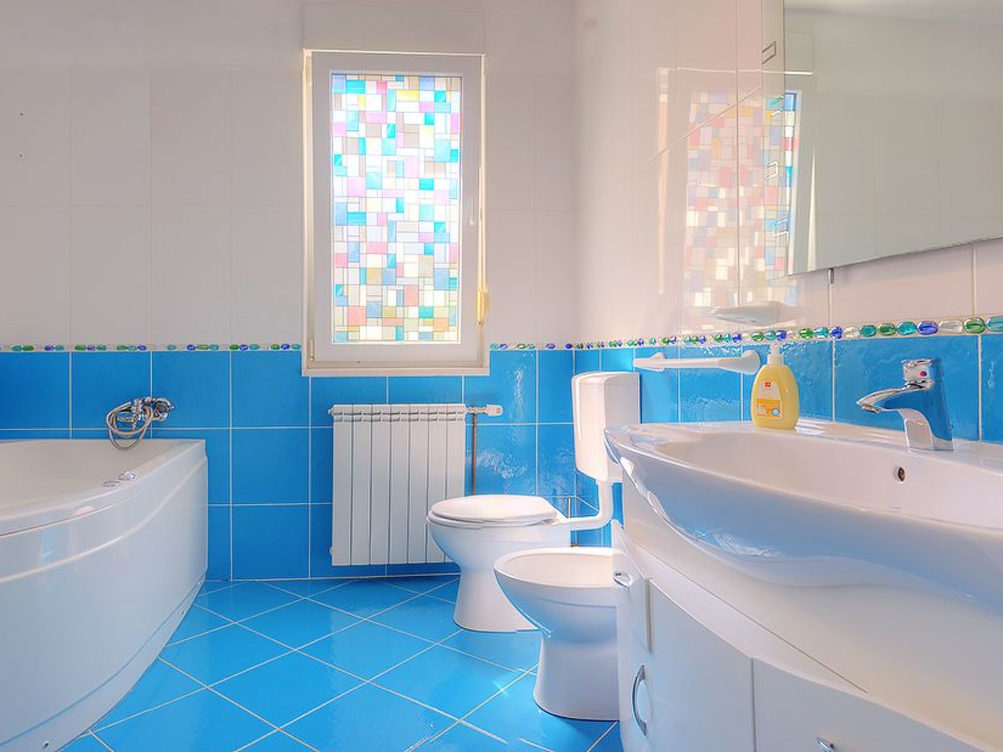 Photo of Erdgeschoss mit Schwimmbad