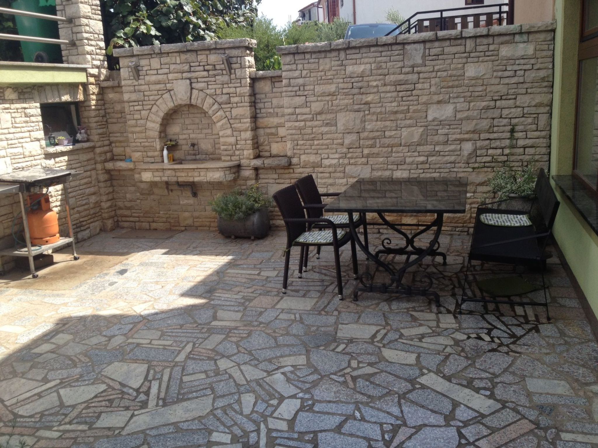 Photo of für 4 Personen  + 1 Kind ca. 45 m&sup2; in Pula, Istrien (Pula und Umgebung)