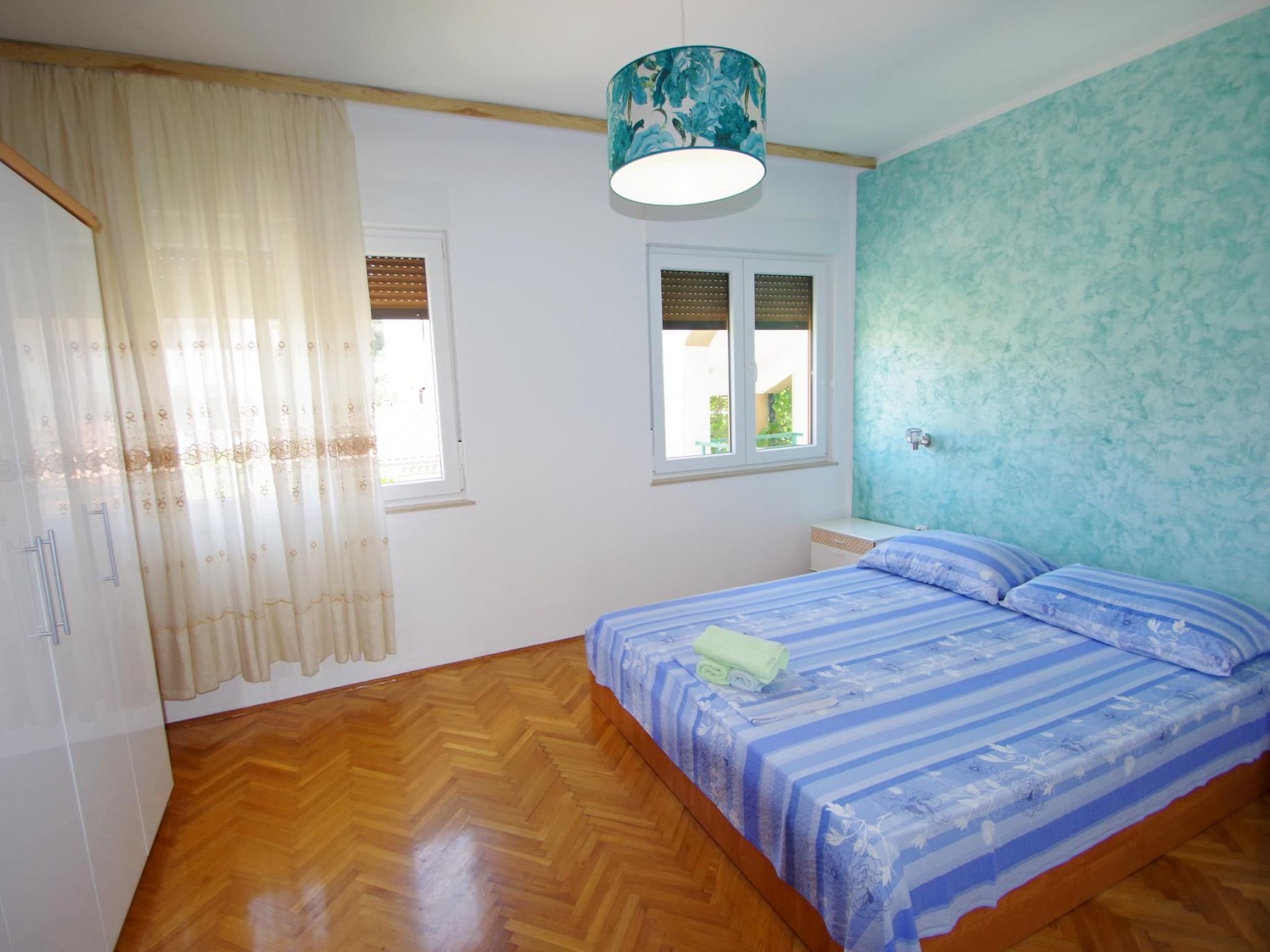 "Gortanova" mit privatem Balkon-Dedans