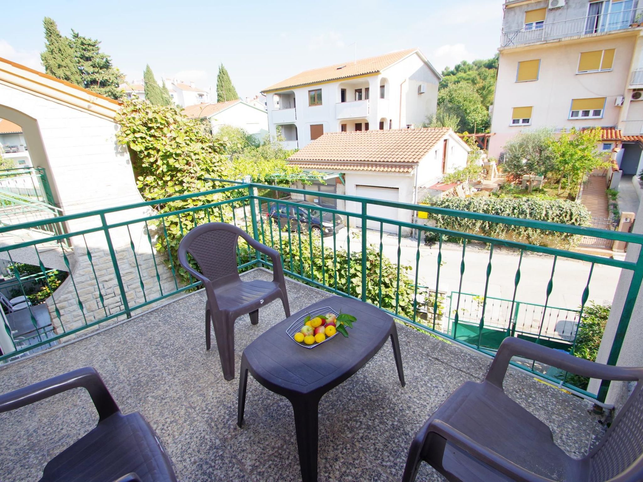 "Gortanova" mit privatem Balkon-Image-tags.info