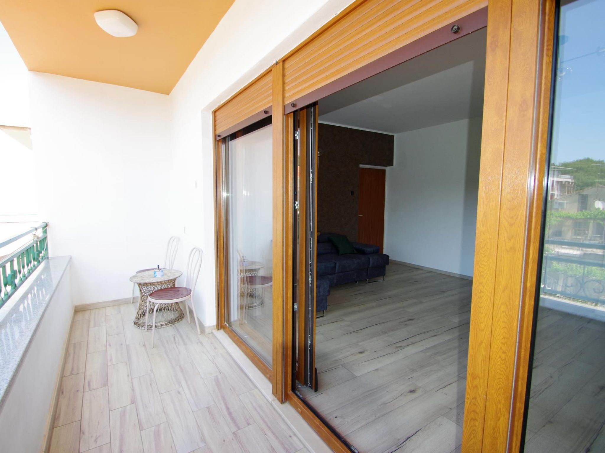 "Gortanova" mit privatem Balkon-Dedans