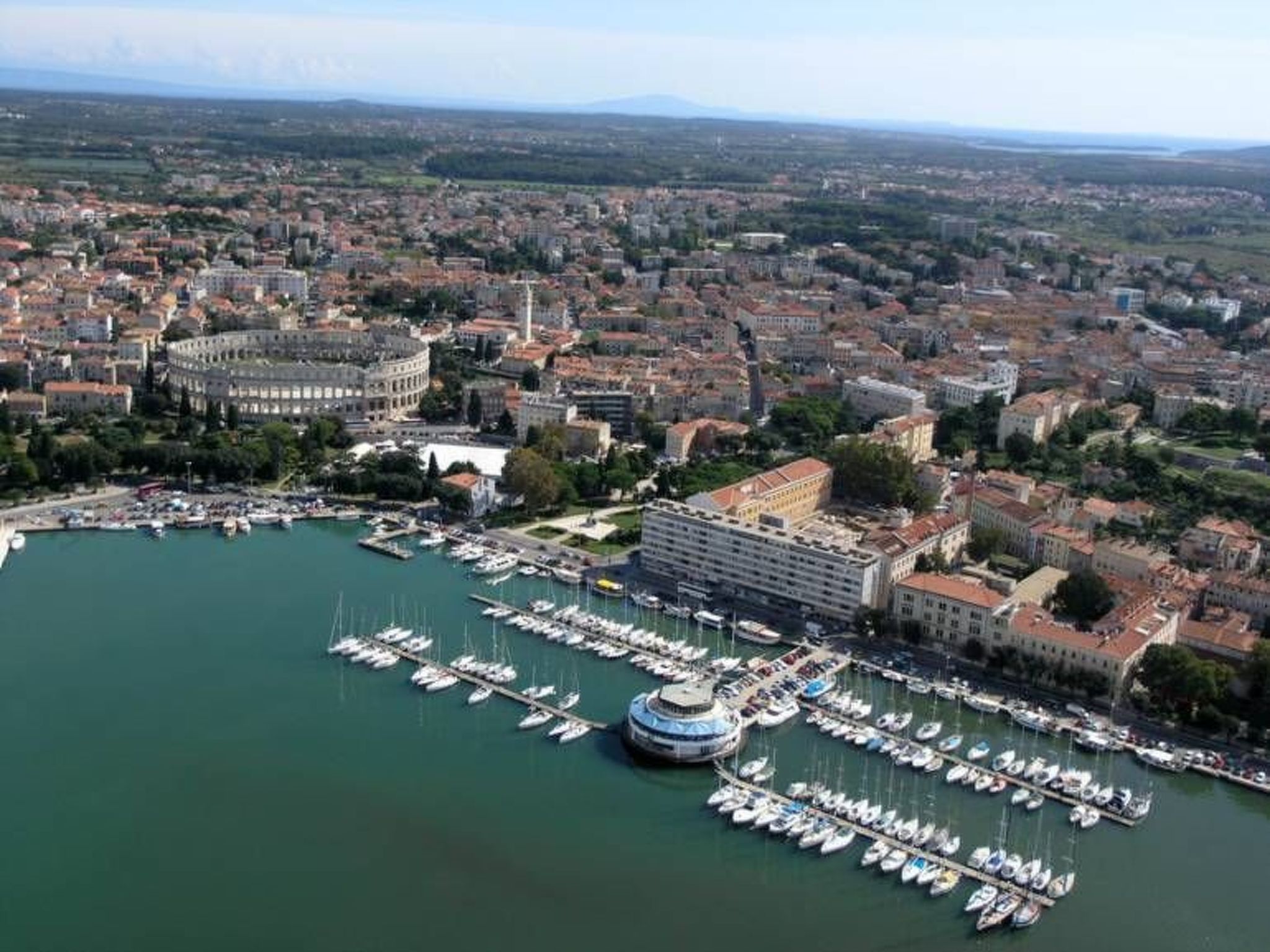 "Gortanova" mit privatem Balkon-Dehors