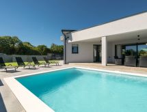 Villa Speranza: Vrijstaande oase met privézwembad nabij Pula - thumbnail 2