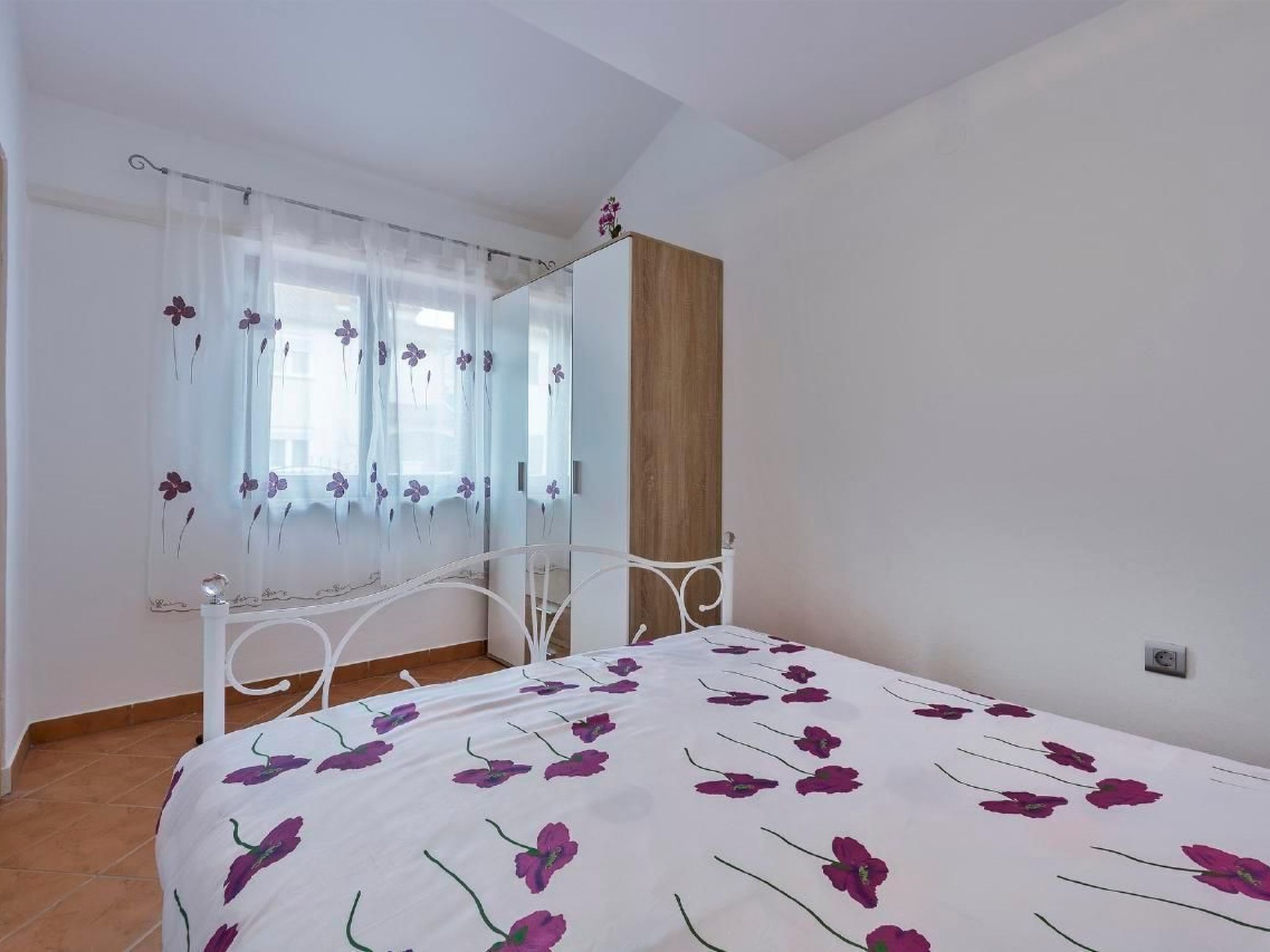 "Denis" mit Terrasse-Dedans