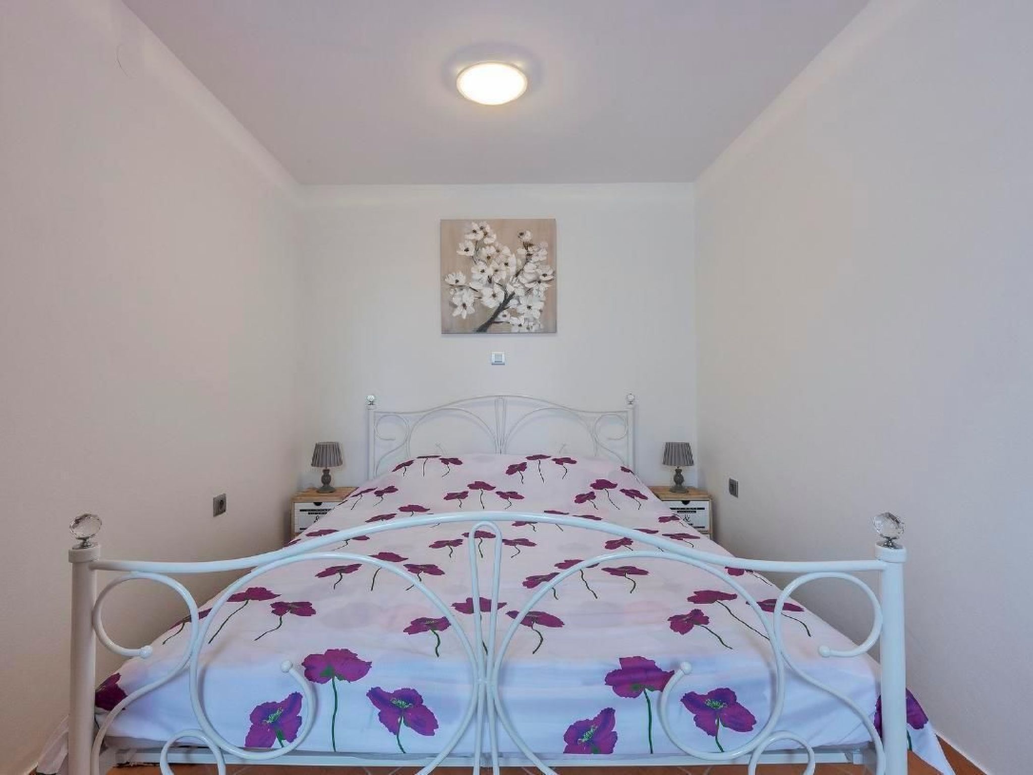 "Denis" mit Terrasse-Dedans